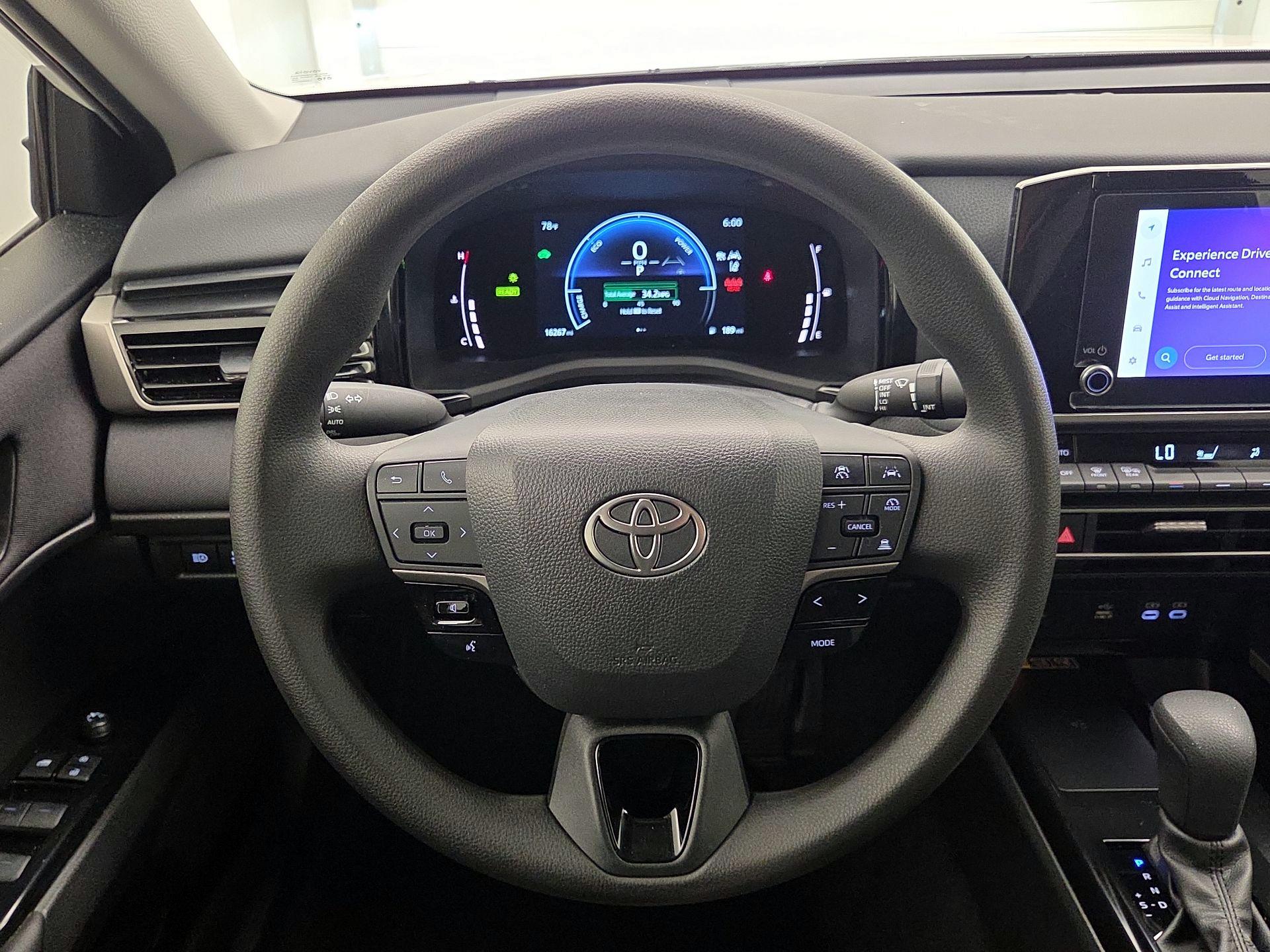 Thumbnail: 2025 Toyota Camry - 10