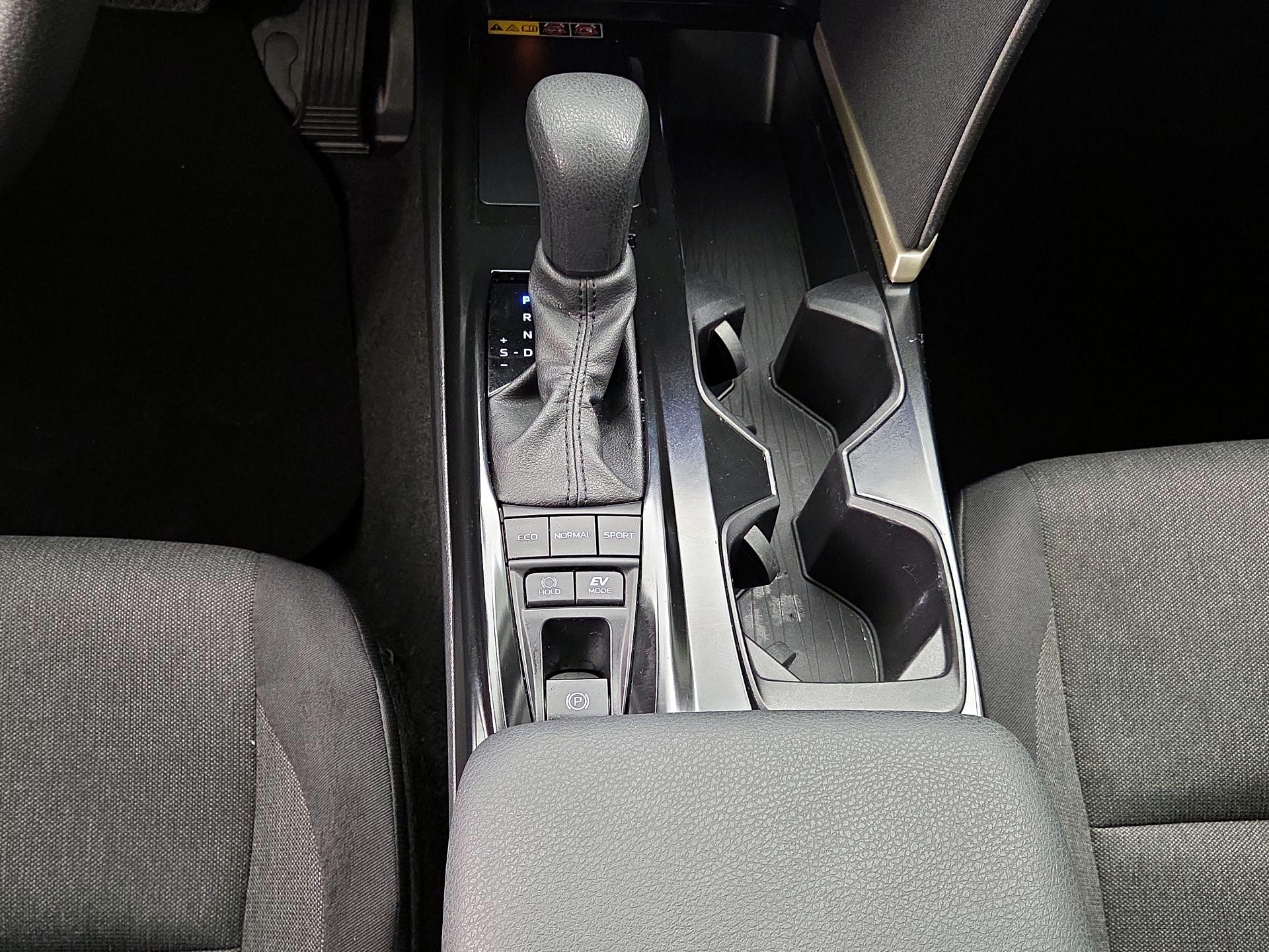 Thumbnail: 2025 Toyota Camry - 17