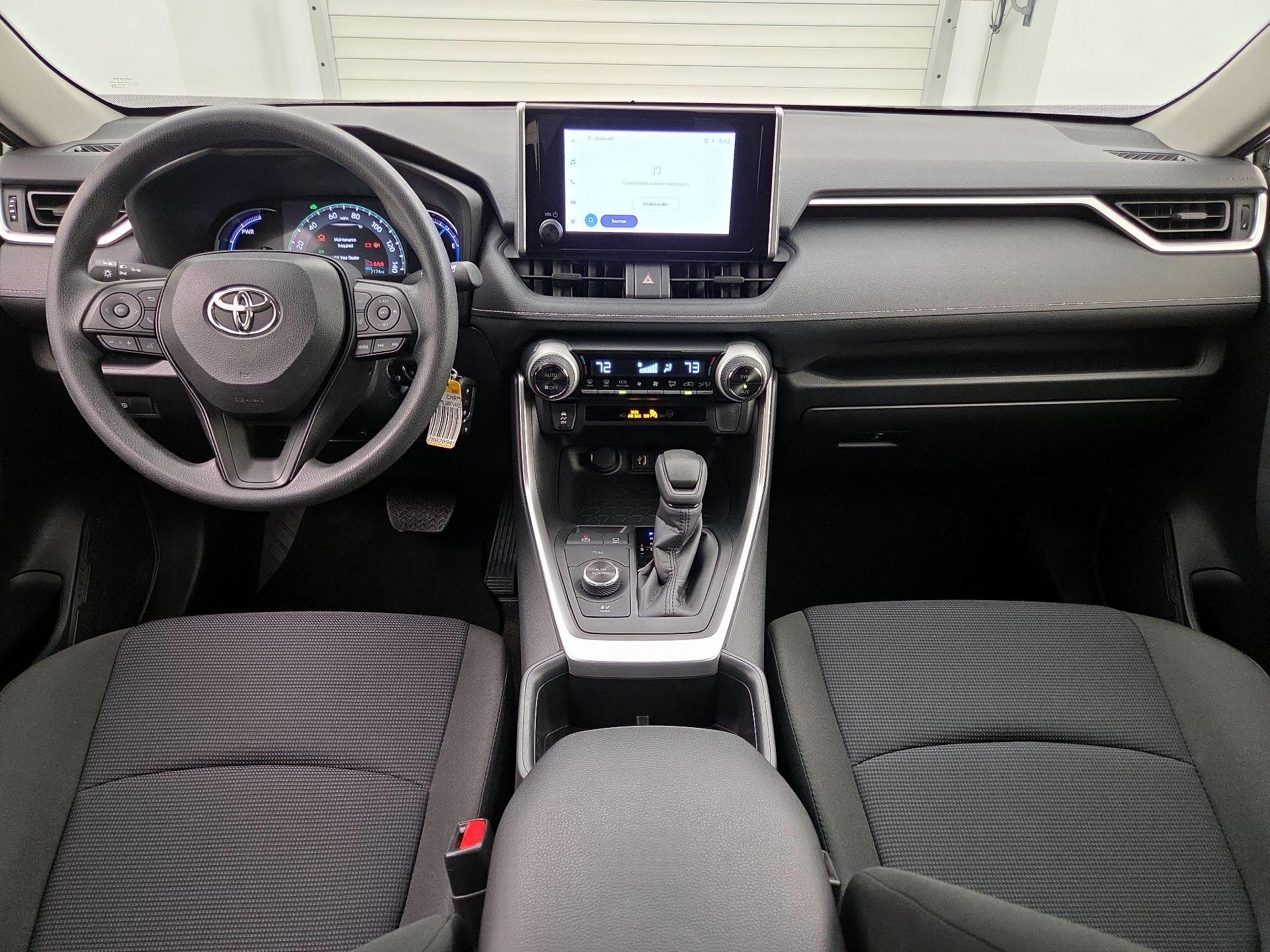 Thumbnail: 2025 Toyota RAV4 - 9