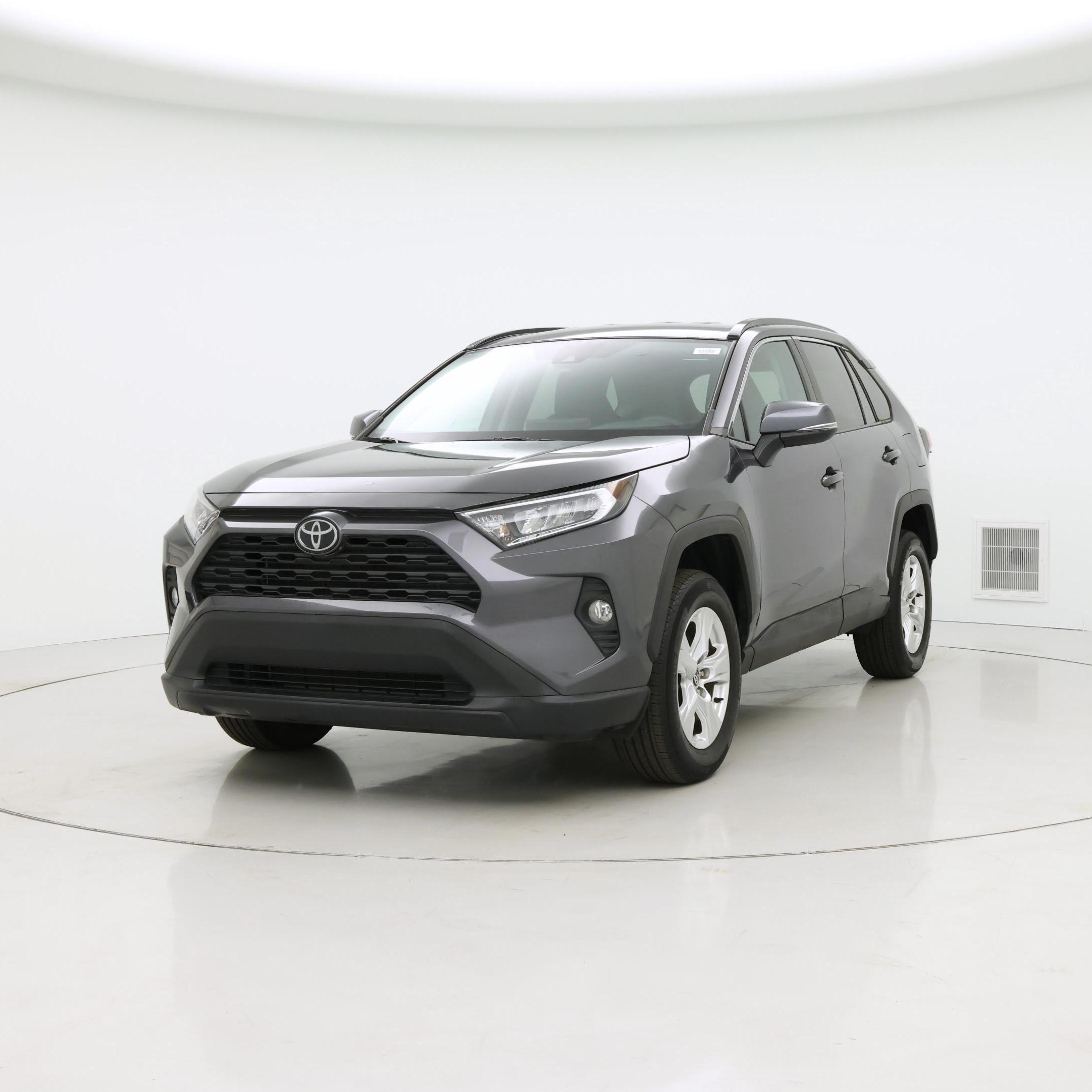Thumbnail: 2021 Toyota RAV4 - 4