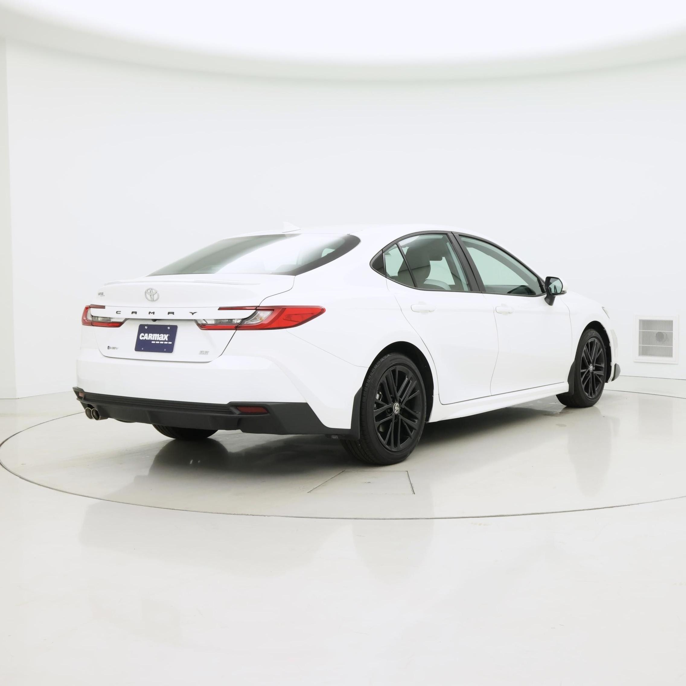 Thumbnail: 2025 Toyota Camry - 8