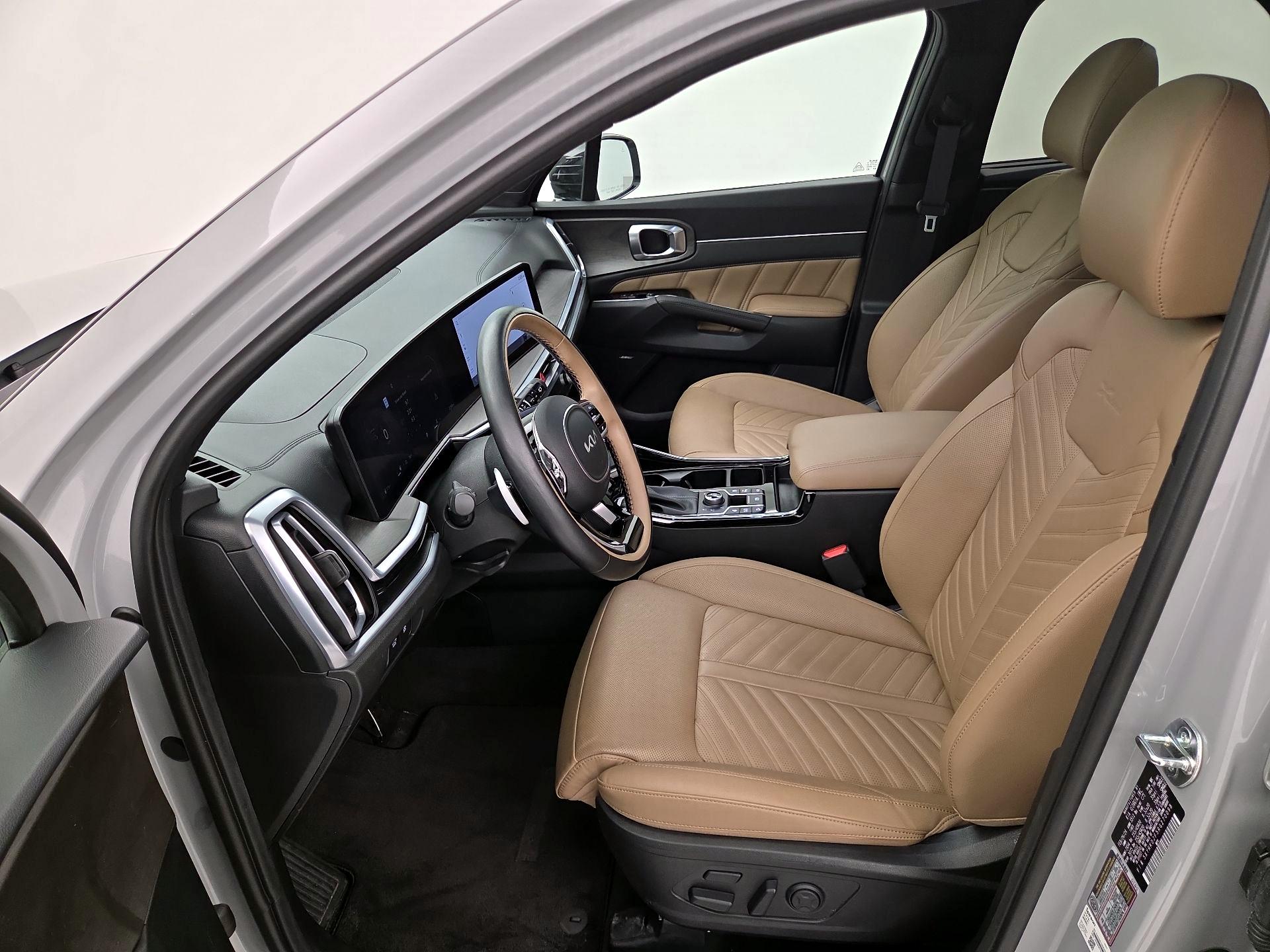 Thumbnail: 2024 Kia Sorento - 11