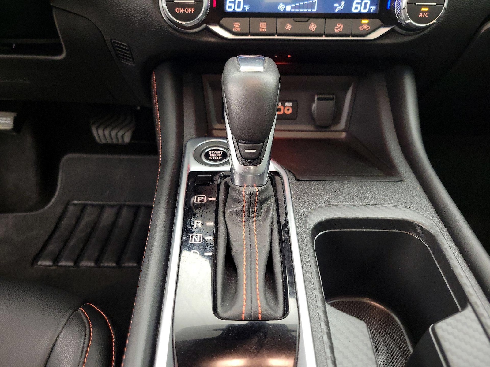 2024 Nissan Sentra SR - Photo 18