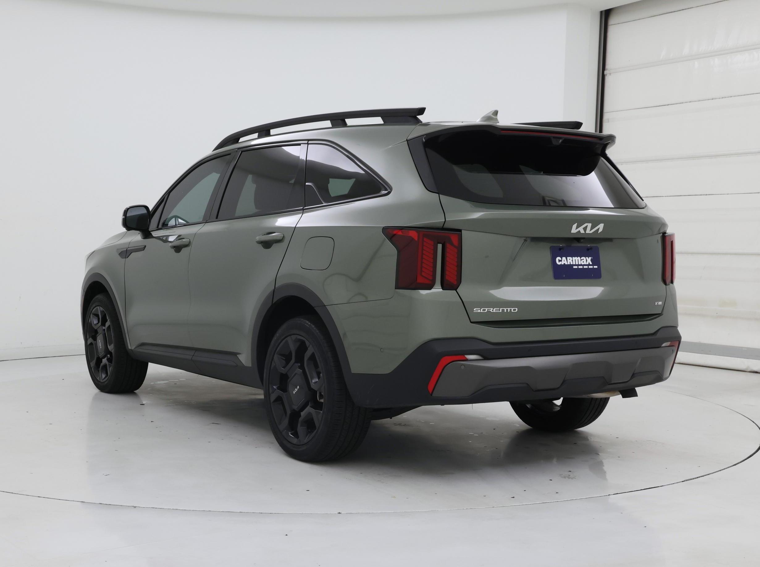 Thumbnail: 2024 Kia Sorento - 2