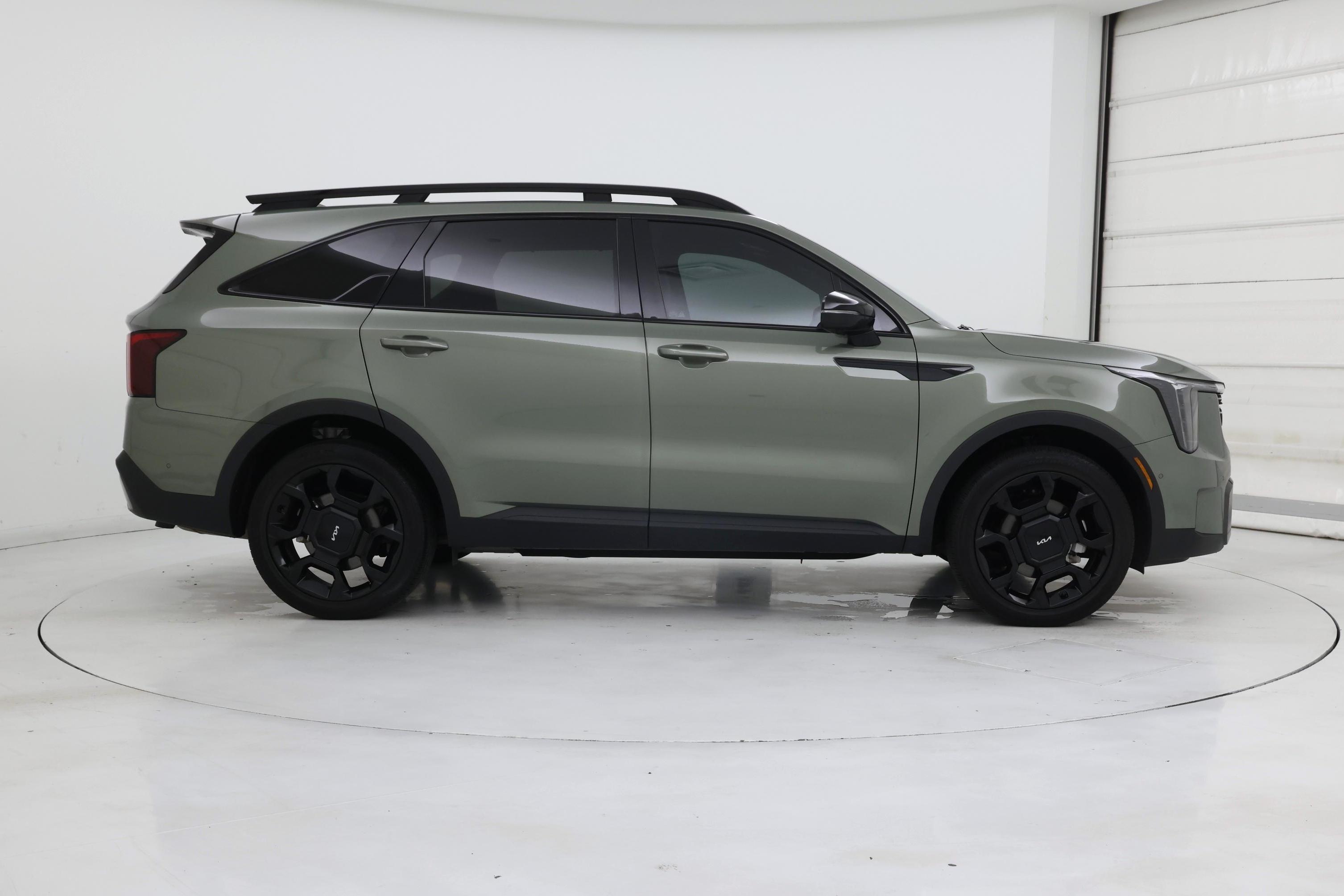 Thumbnail: 2024 Kia Sorento - 7