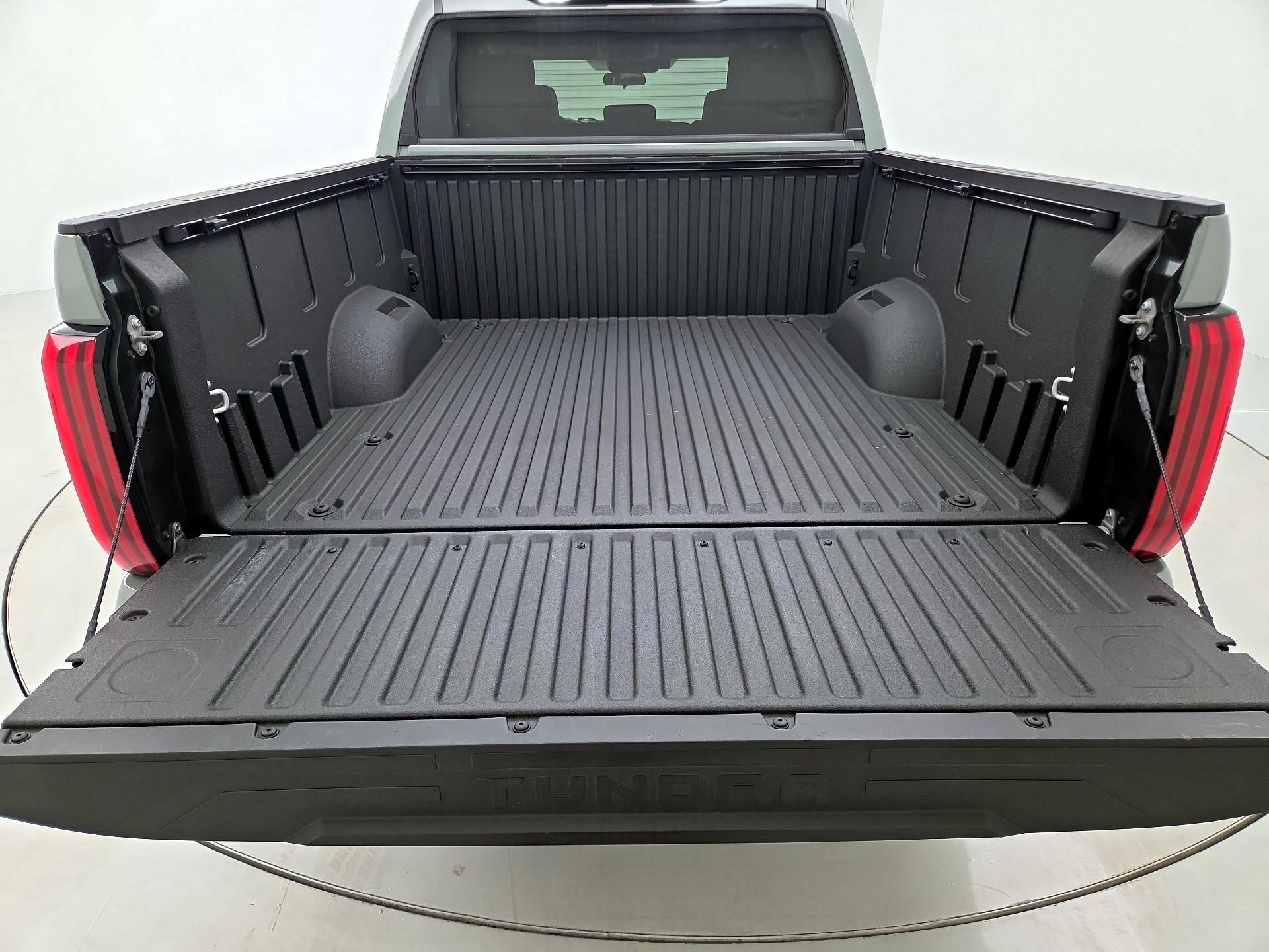 Thumbnail: 2024 Toyota Tundra - 20