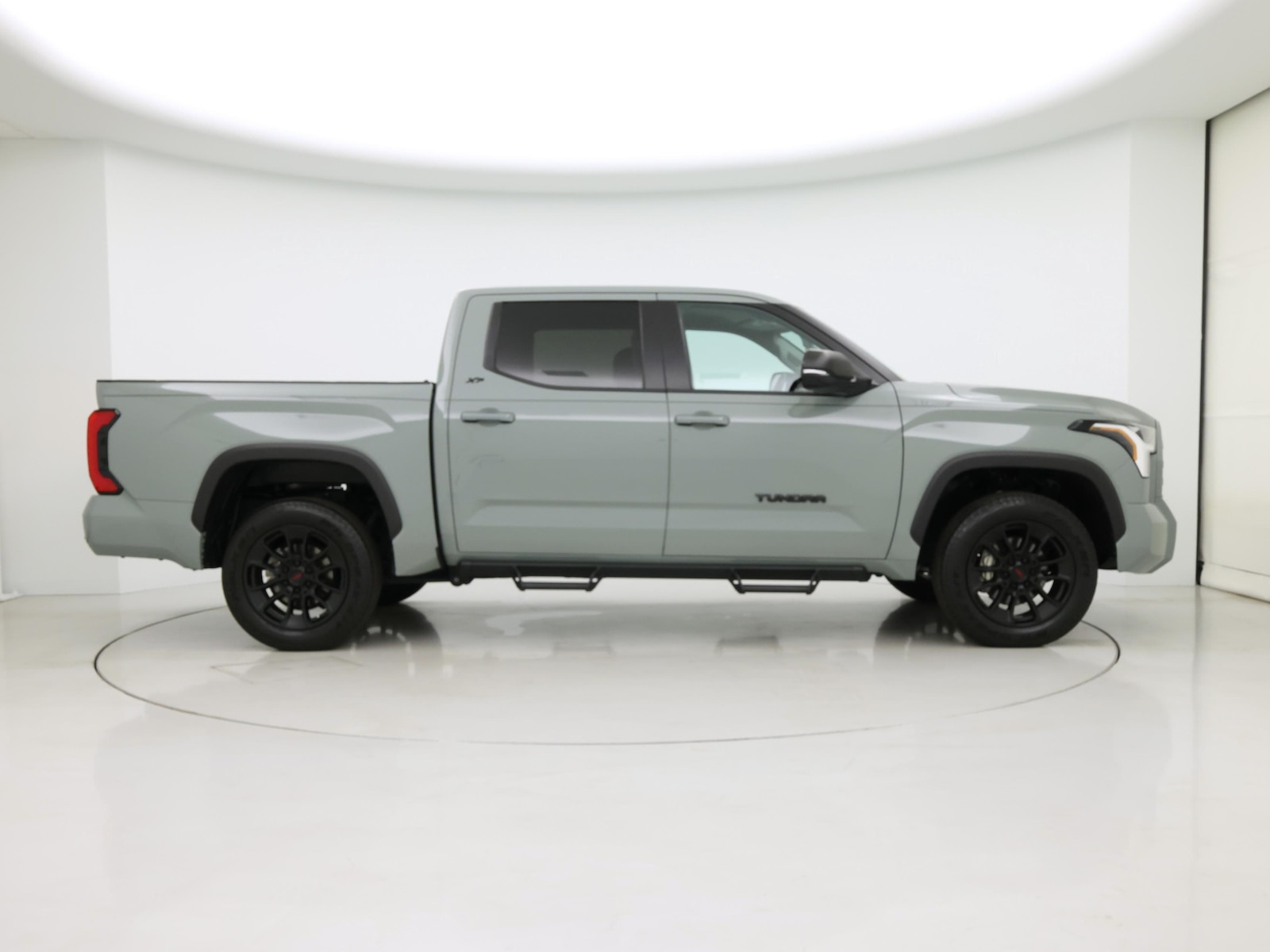 2024 Toyota Tundra SR5 - Photo 8