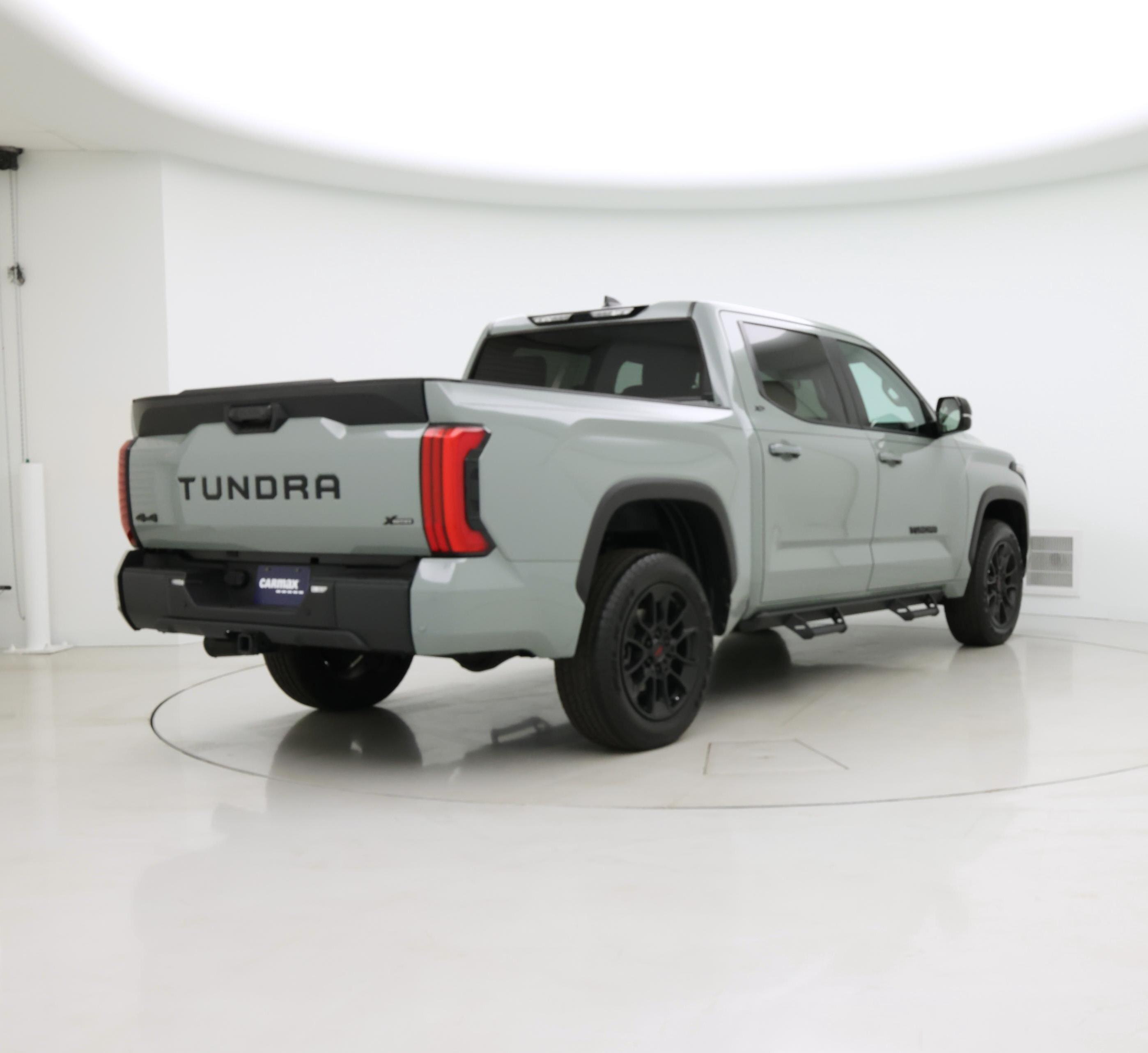 Thumbnail: 2024 Toyota Tundra - 8