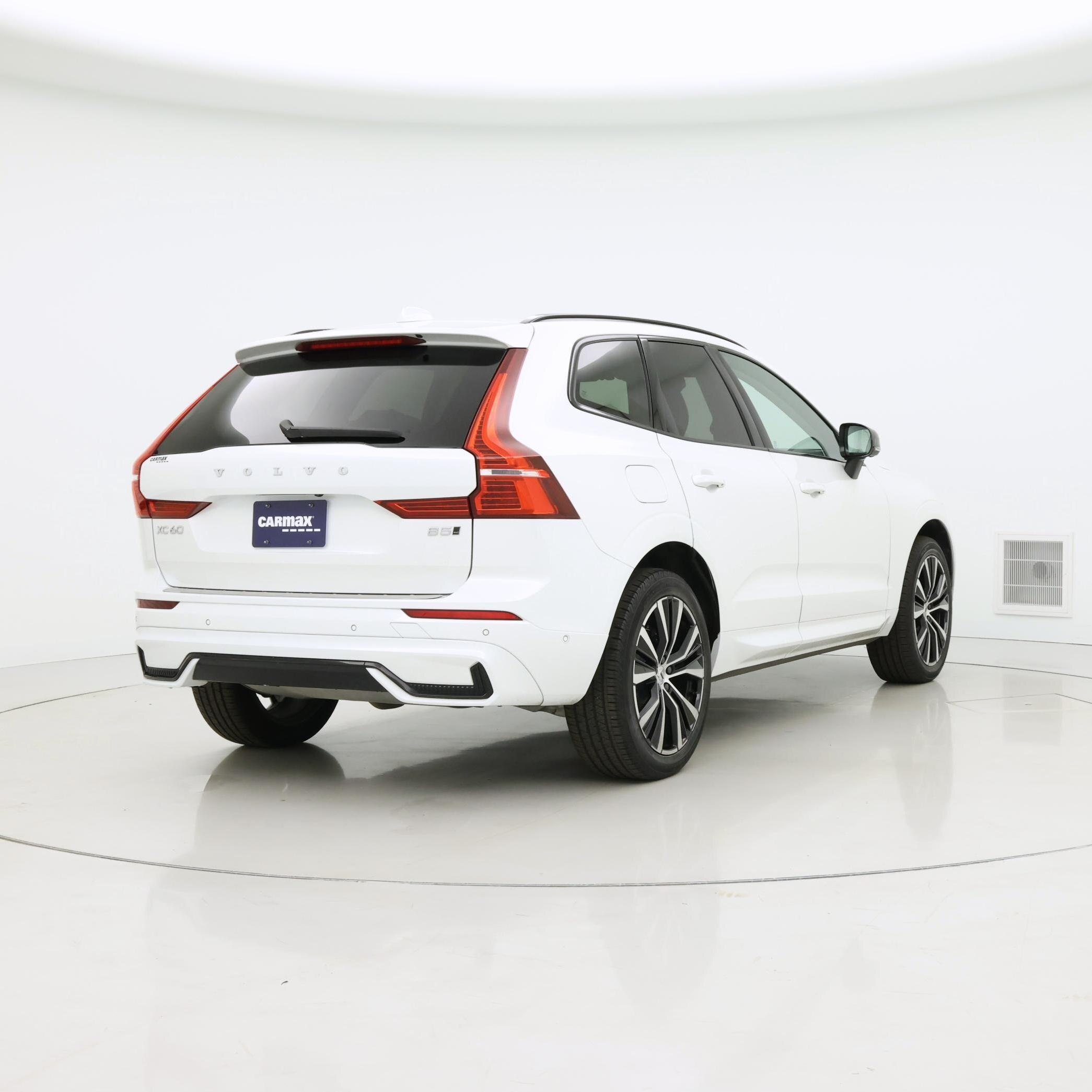 Thumbnail: 2024 Volvo XC60 - 8