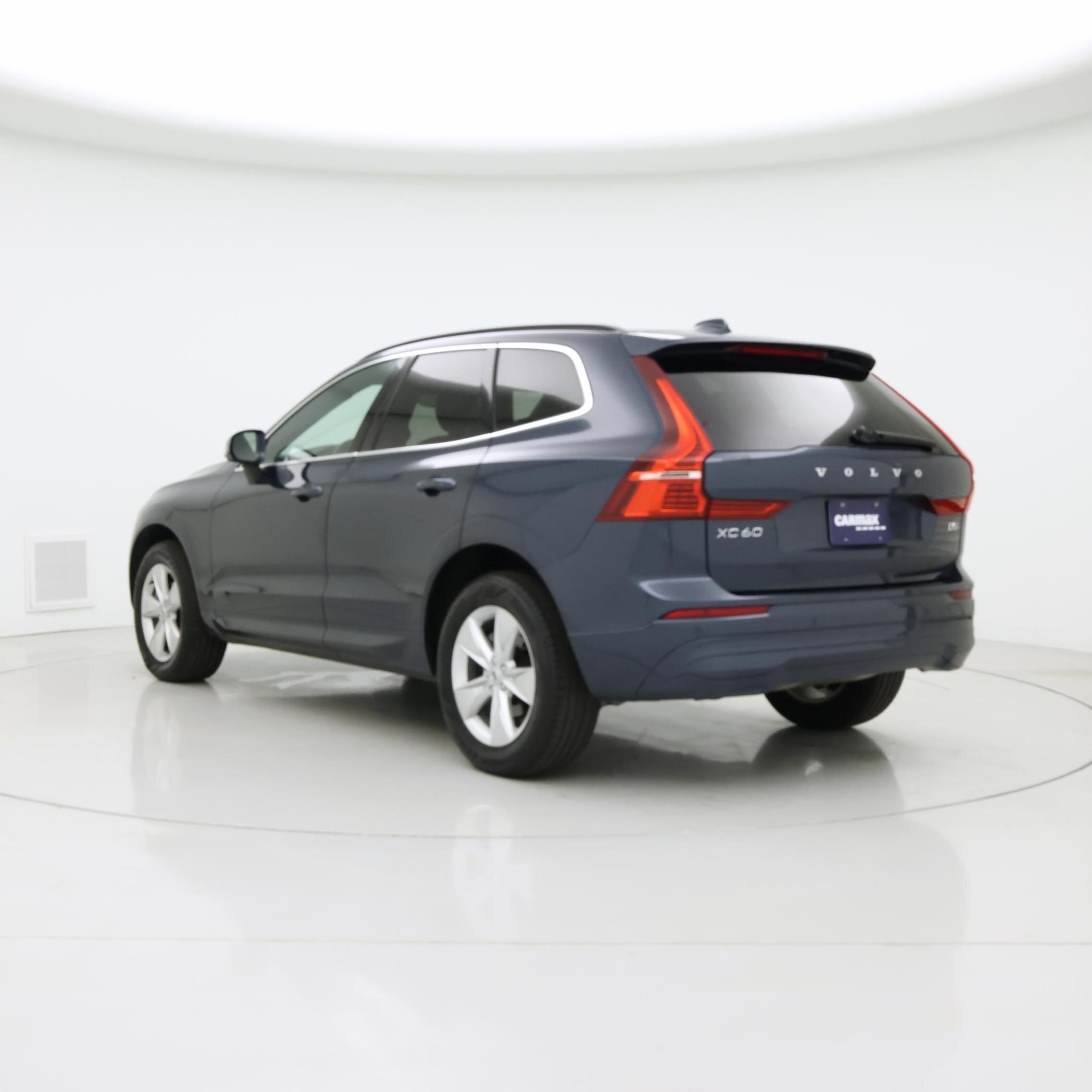 Thumbnail: 2022 Volvo XC60 - 2