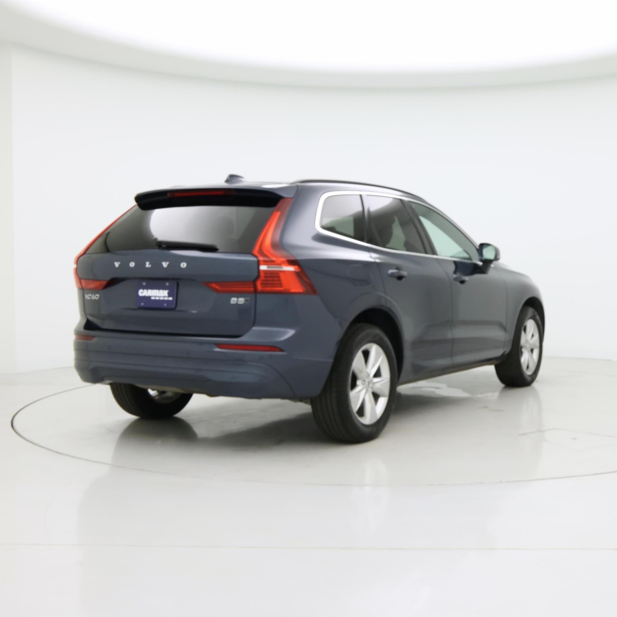 Thumbnail: 2022 Volvo XC60 - 8