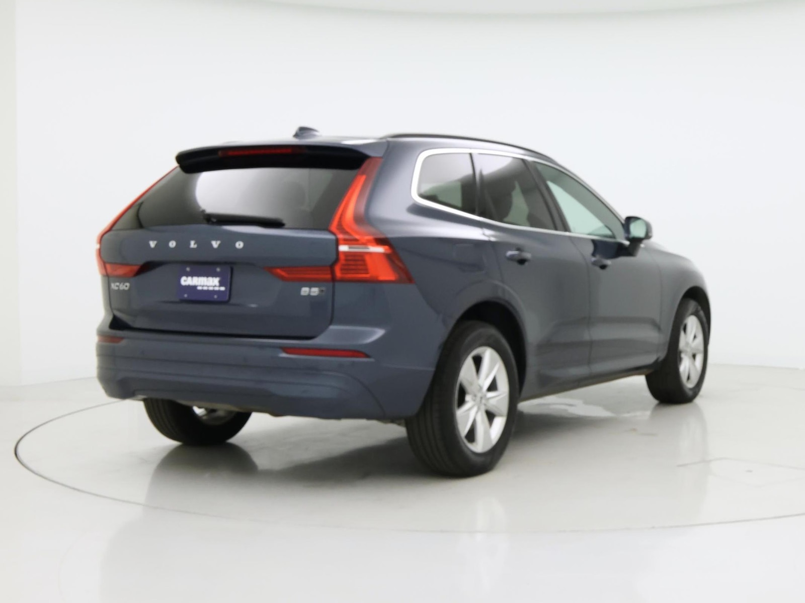 2022 Volvo XC60 Momentum - Photo 9