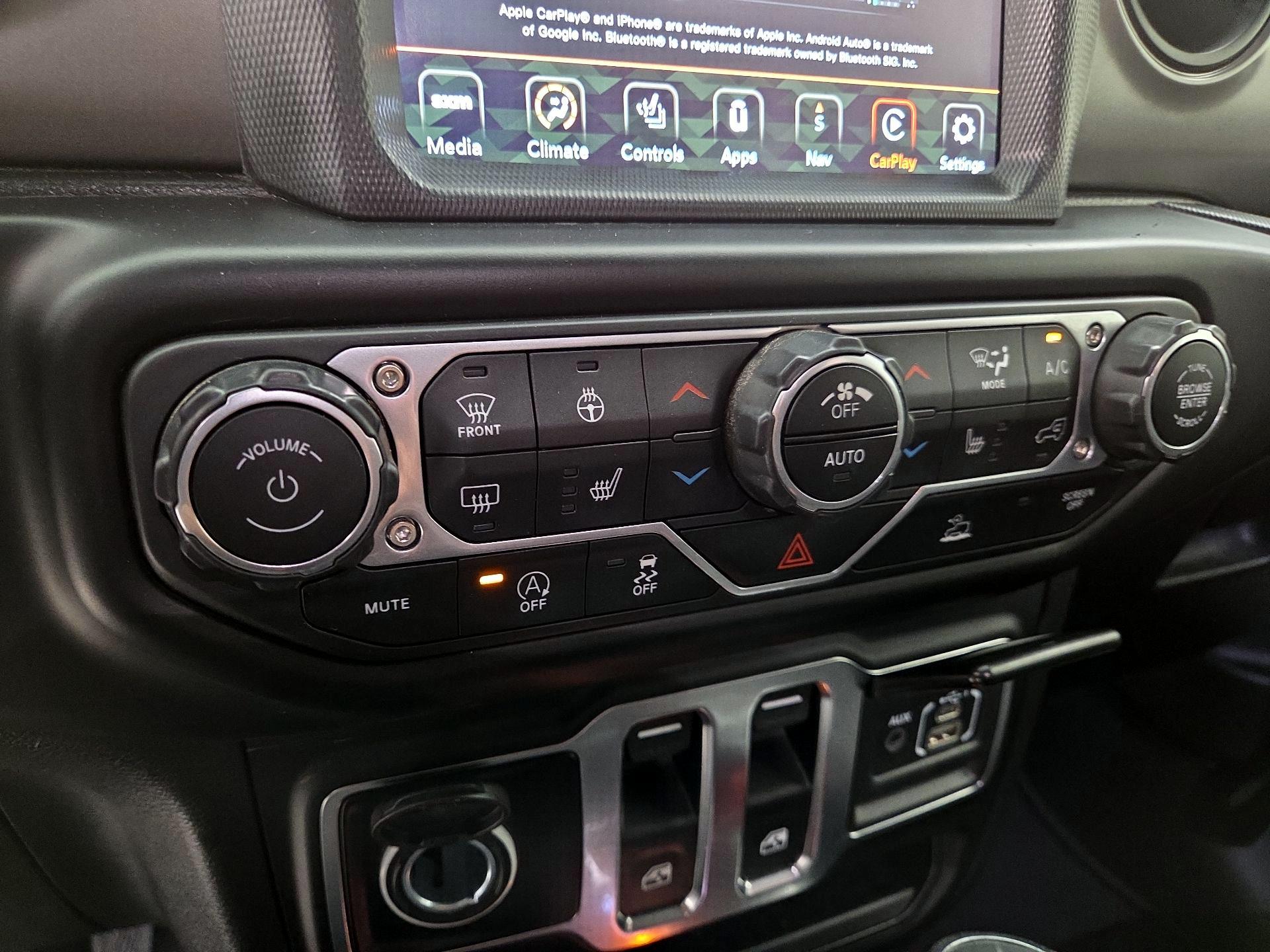 Thumbnail: 2023 Jeep Wrangler - 17