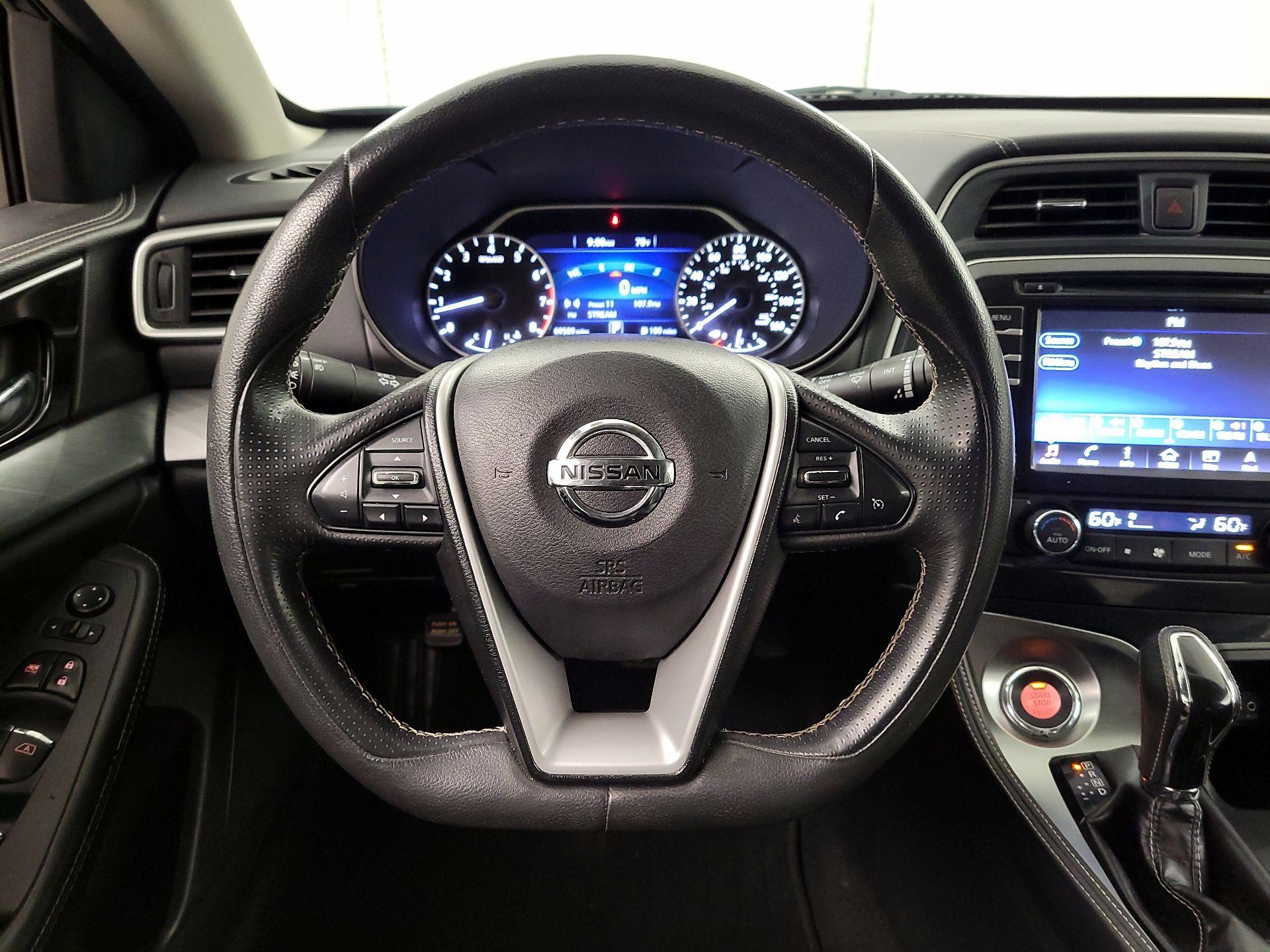 Thumbnail: 2017 Nissan Maxima - 10