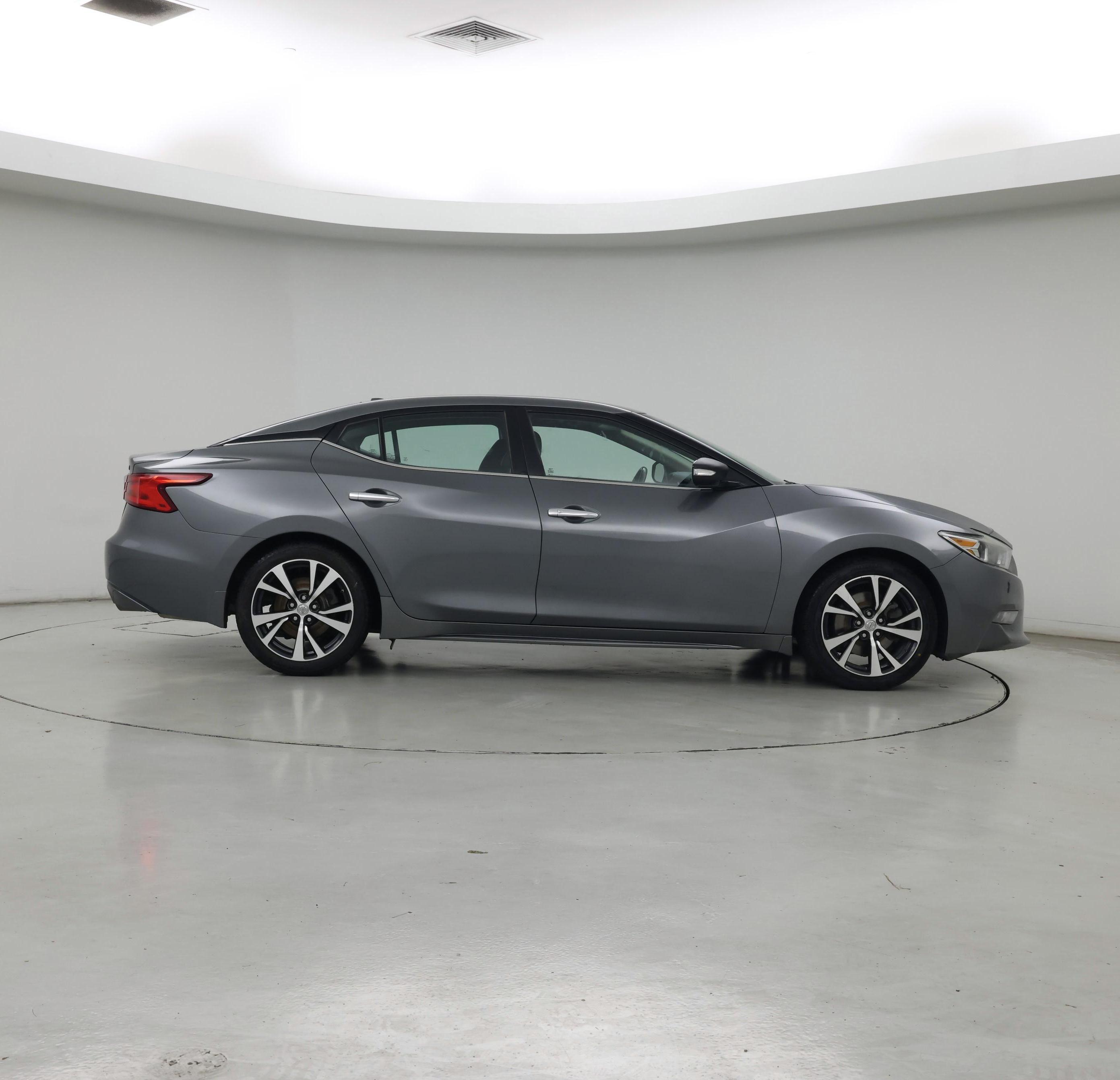 Thumbnail: 2017 Nissan Maxima - 7