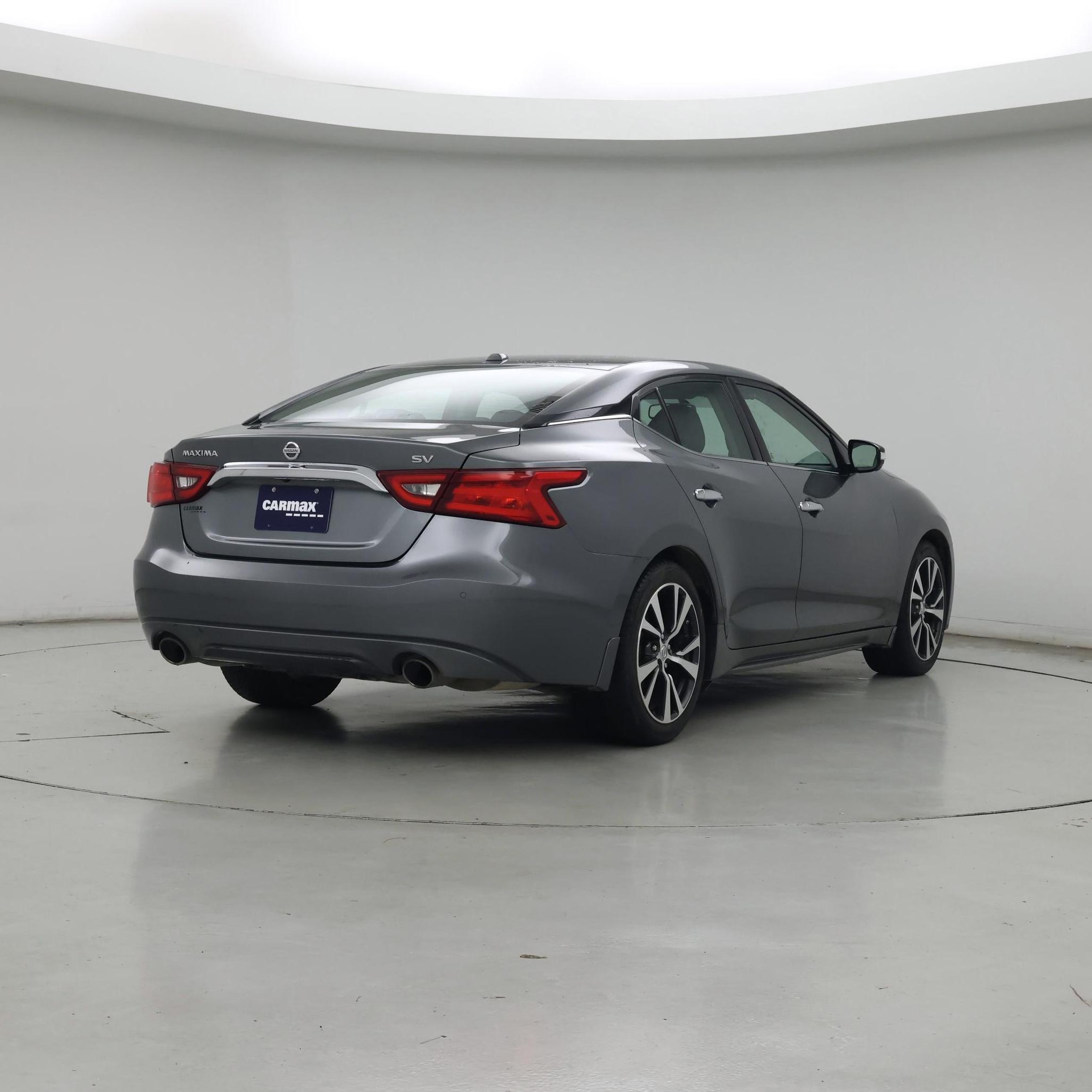 Thumbnail: 2017 Nissan Maxima - 8