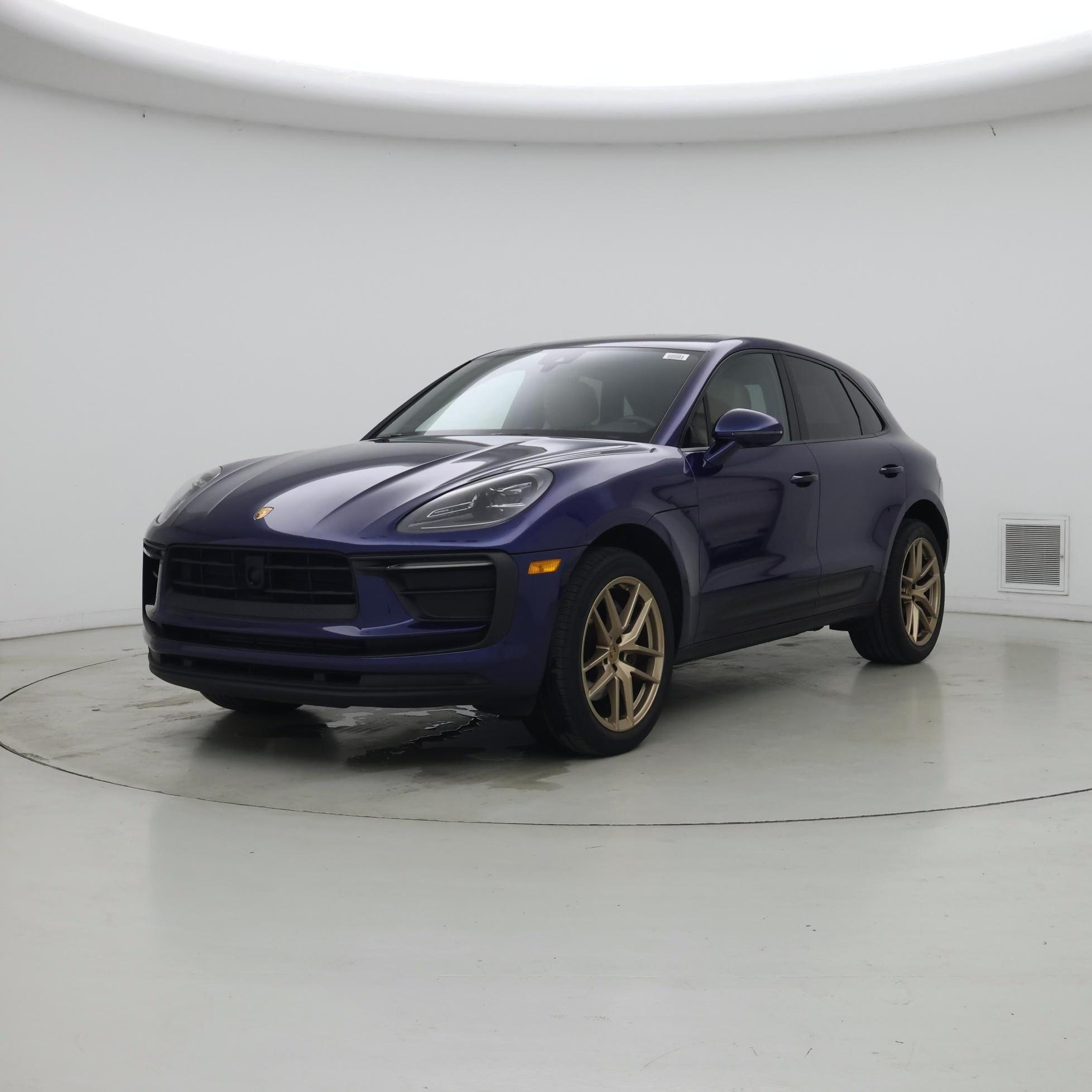 Thumbnail: 2023 Porsche Macan - 4