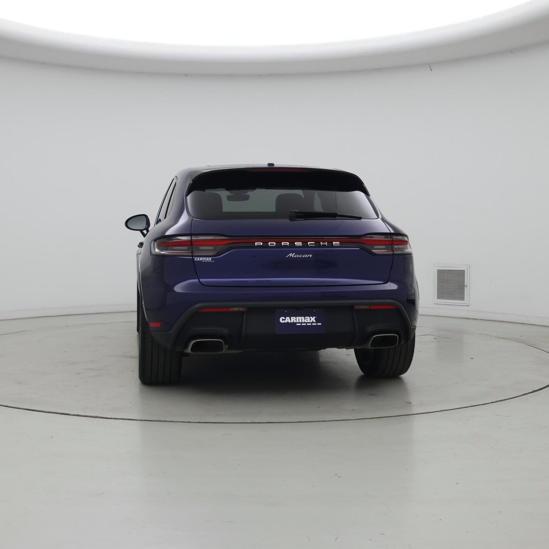 Thumbnail: 2023 Porsche Macan - 6