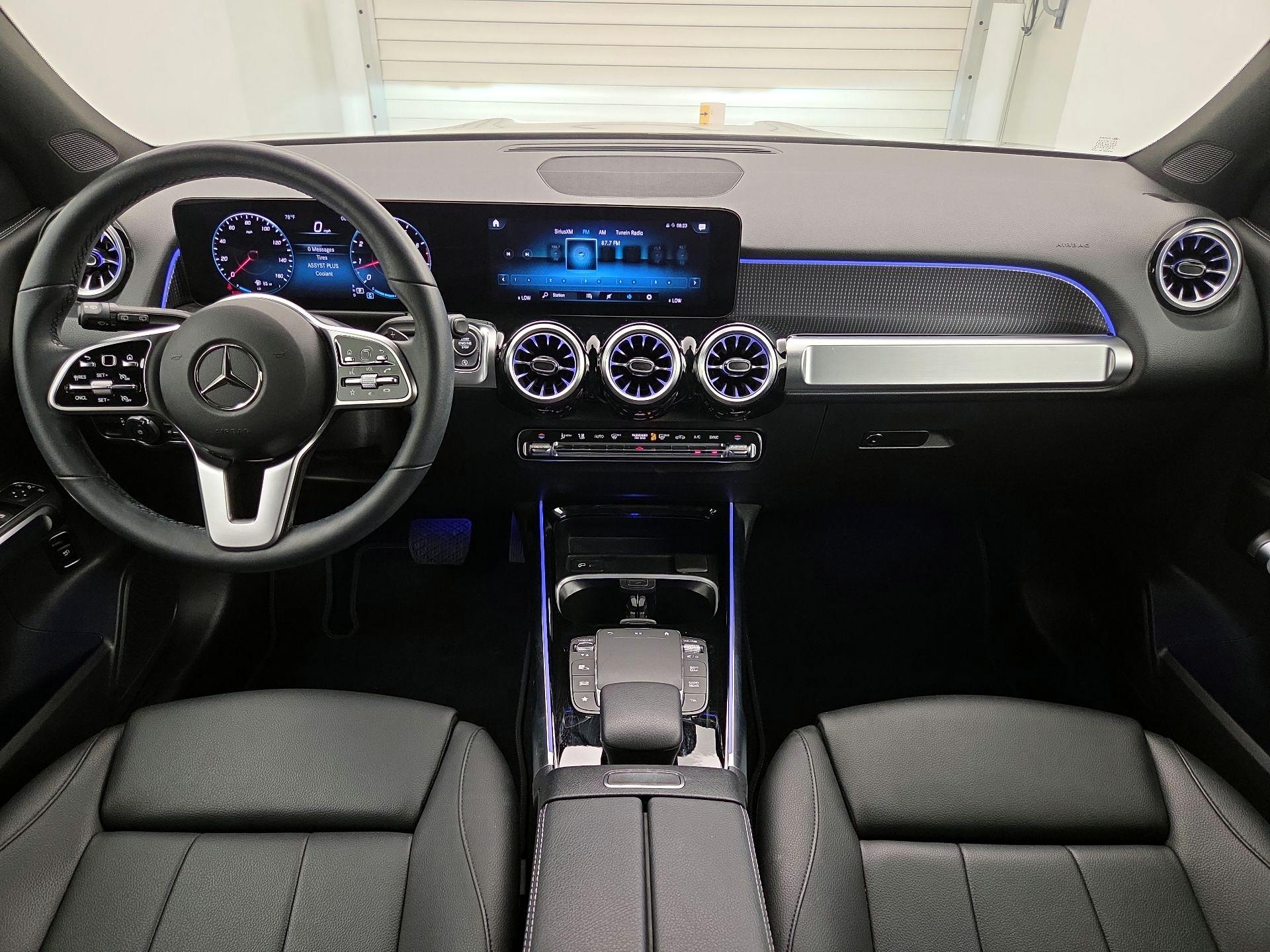 Thumbnail: 2023 Mercedes-Benz GLB - 9