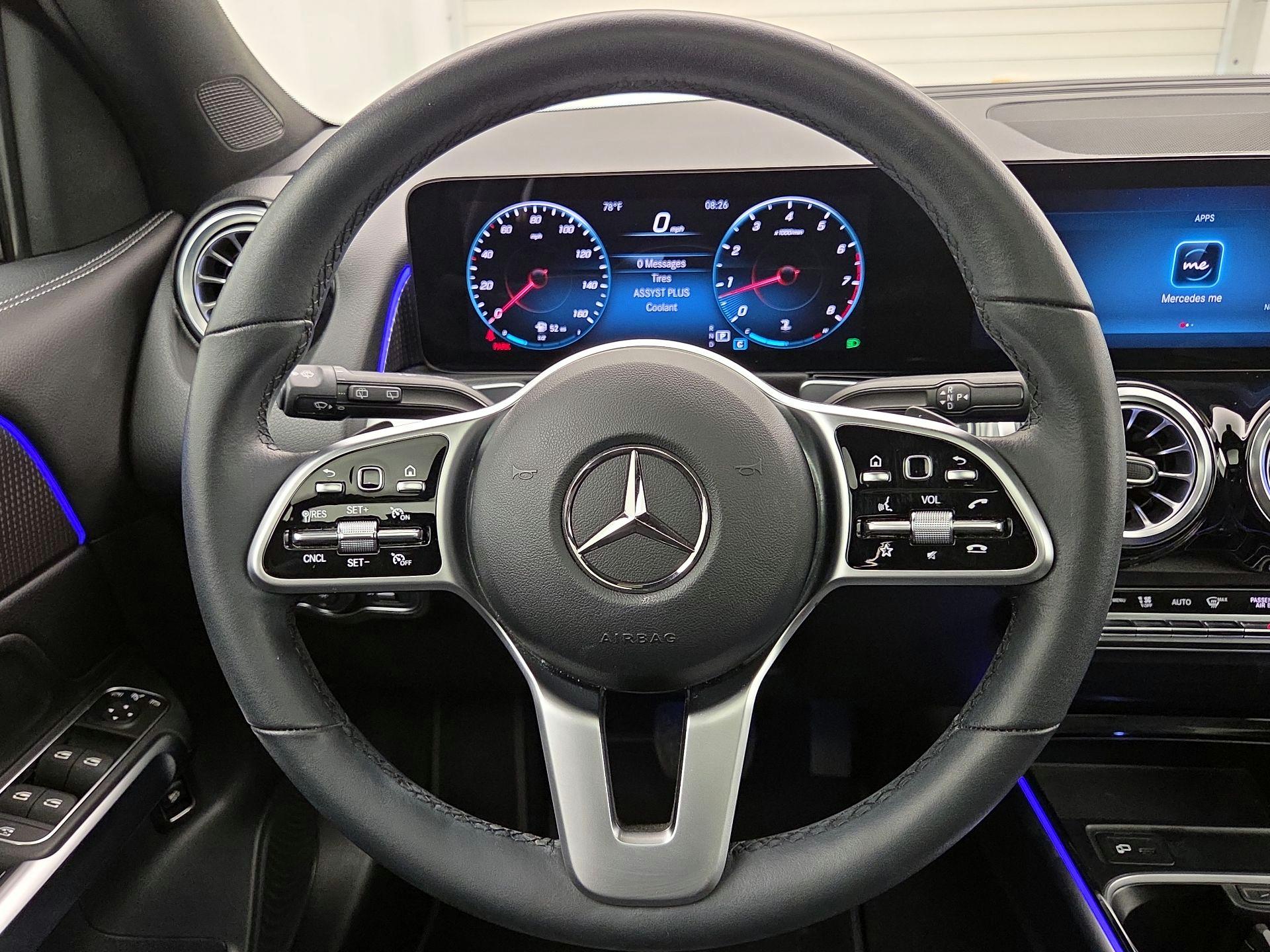 Thumbnail: 2023 Mercedes-Benz GLB - 10