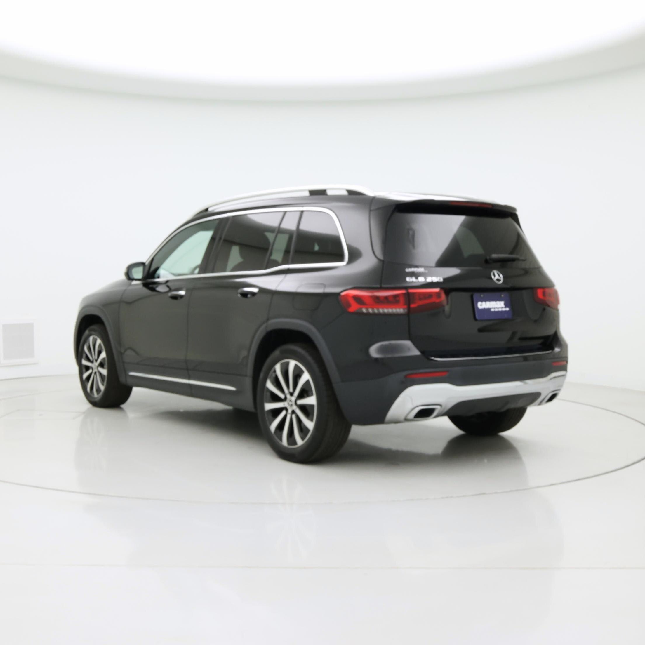 Thumbnail: 2023 Mercedes-Benz GLB - 2