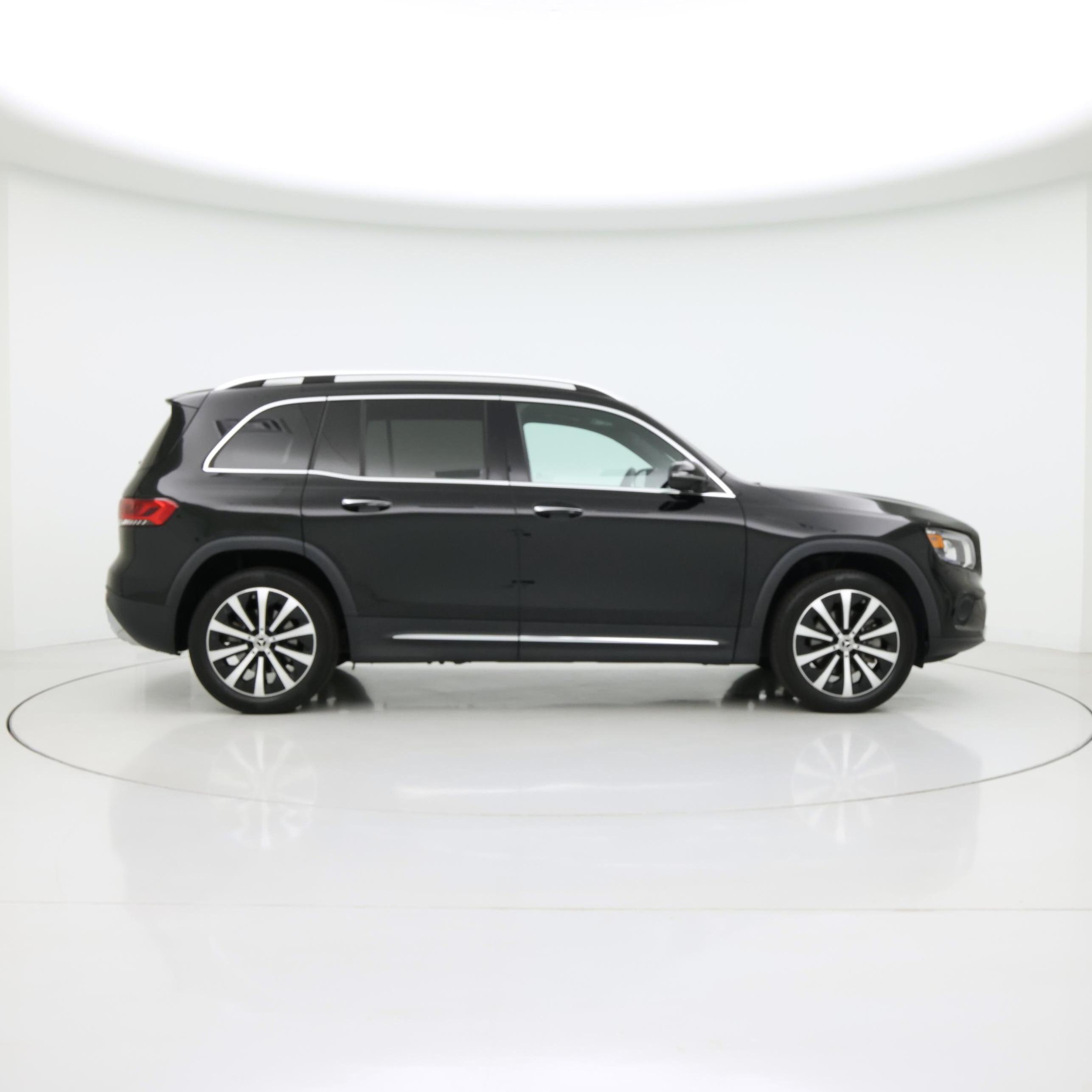 Thumbnail: 2023 Mercedes-Benz GLB - 7