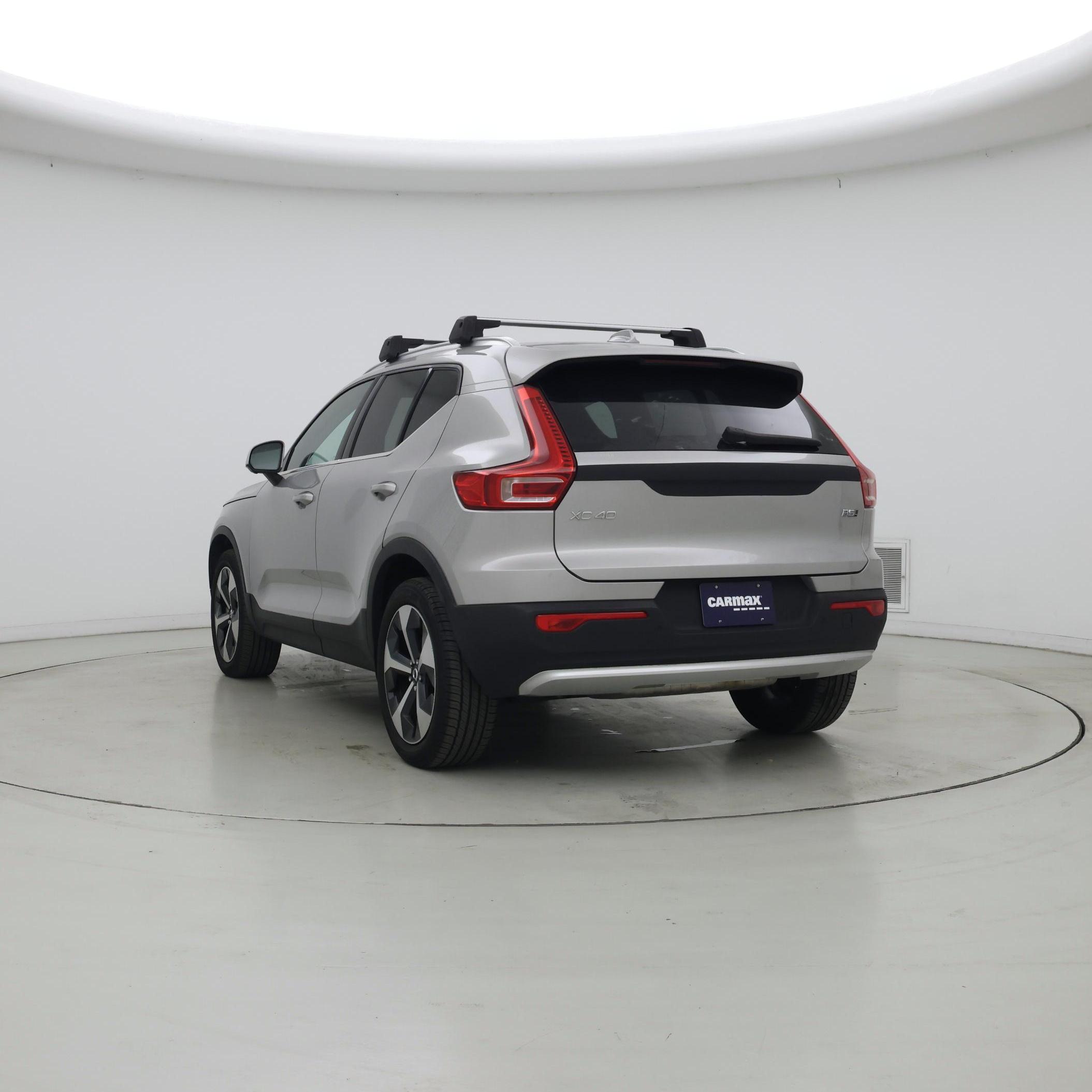 Thumbnail: 2024 Volvo XC40 - 2