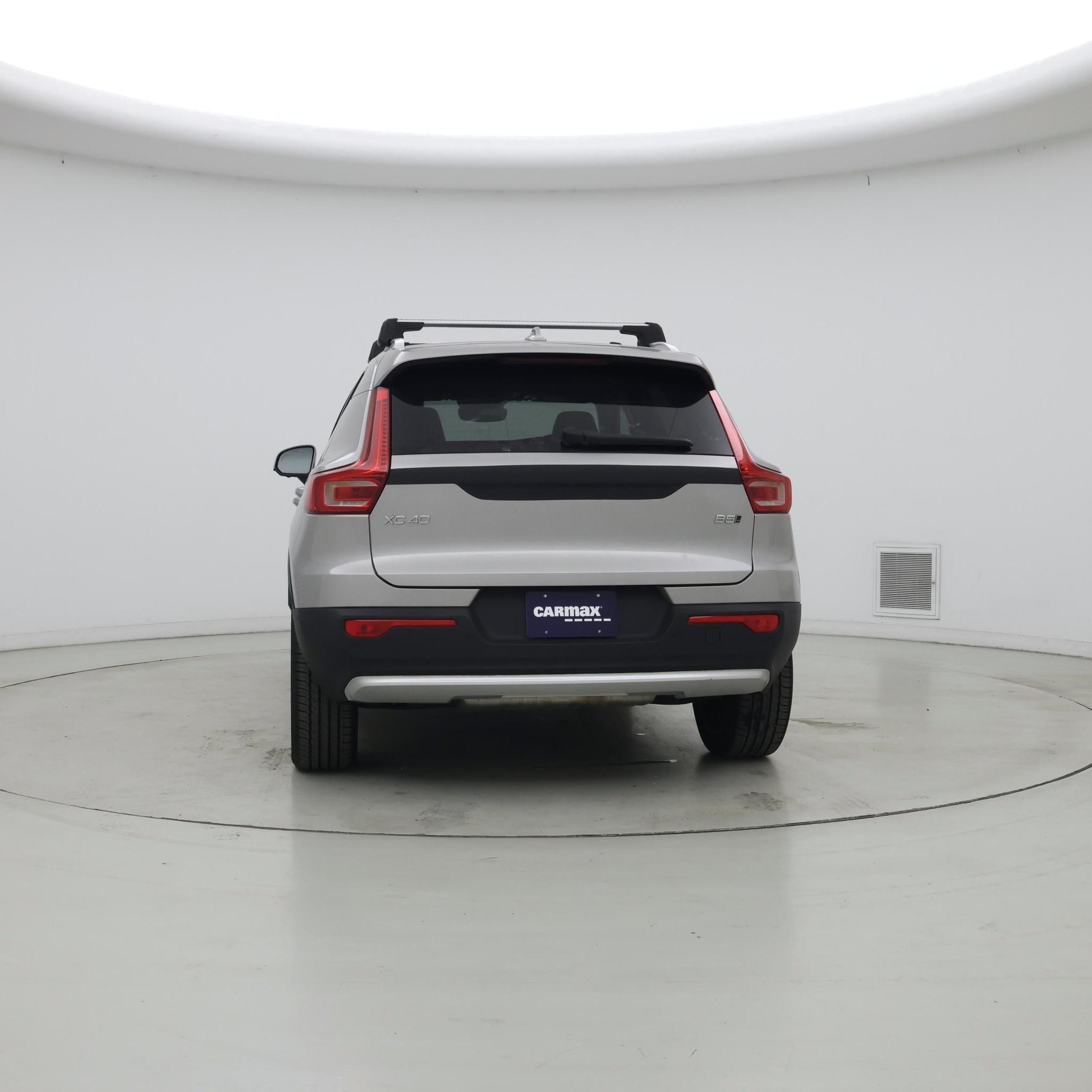 Thumbnail: 2024 Volvo XC40 - 6