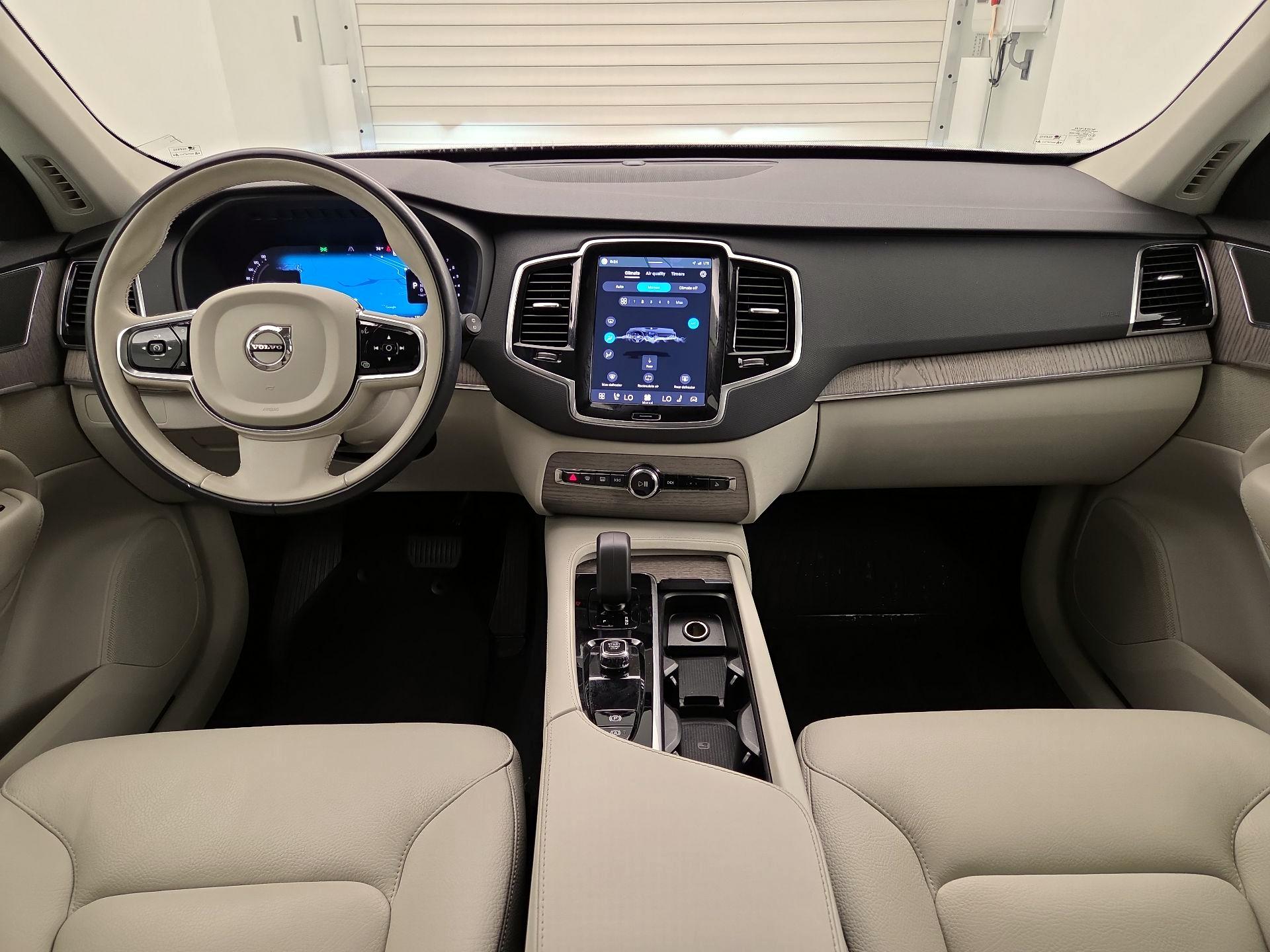 Thumbnail: 2023 Volvo XC90 - 9