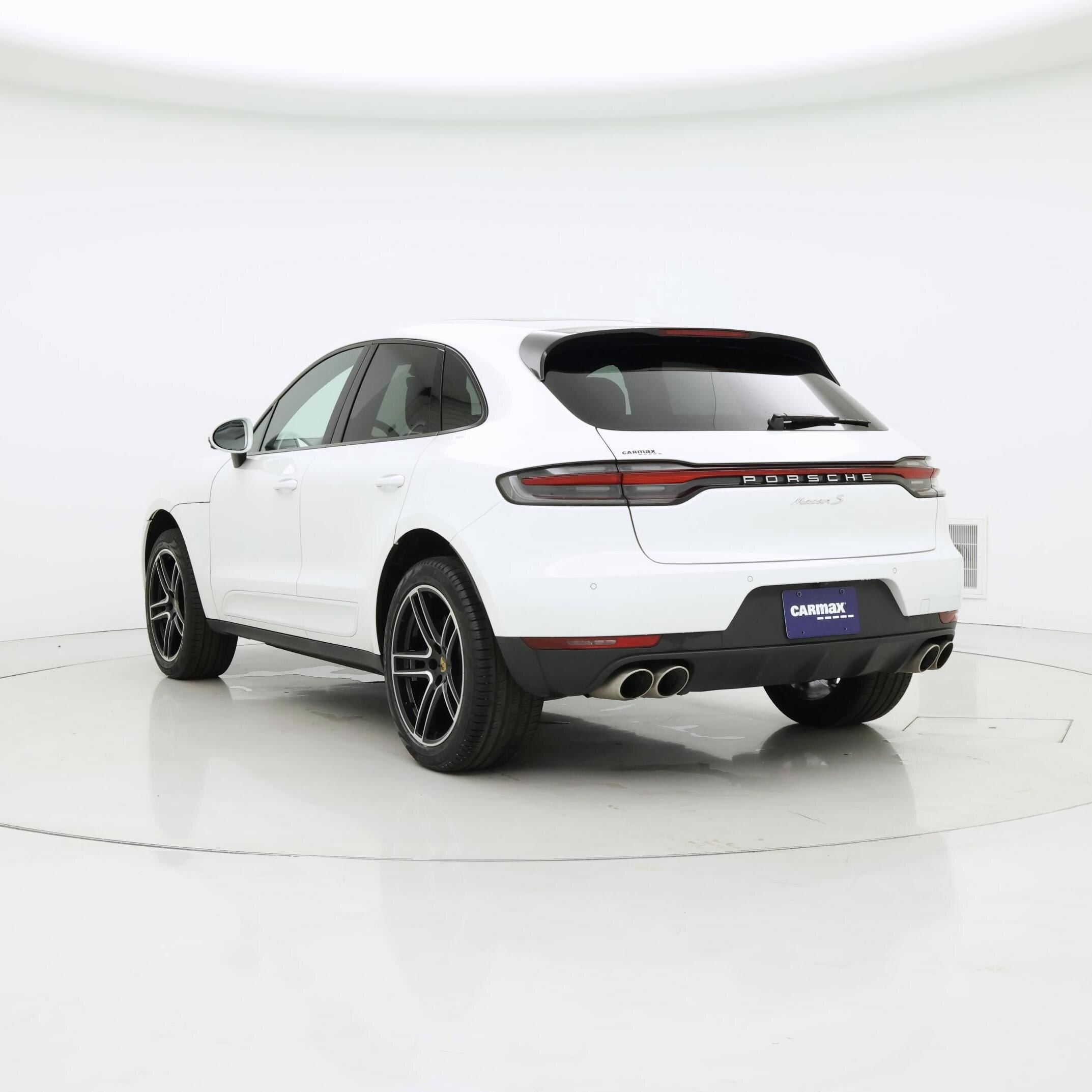 Thumbnail: 2020 Porsche Macan - 2