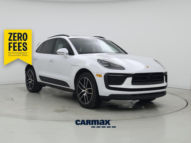 White 2022 Porsche Macan SUV / Crossover All-Wheel Drive Automatic