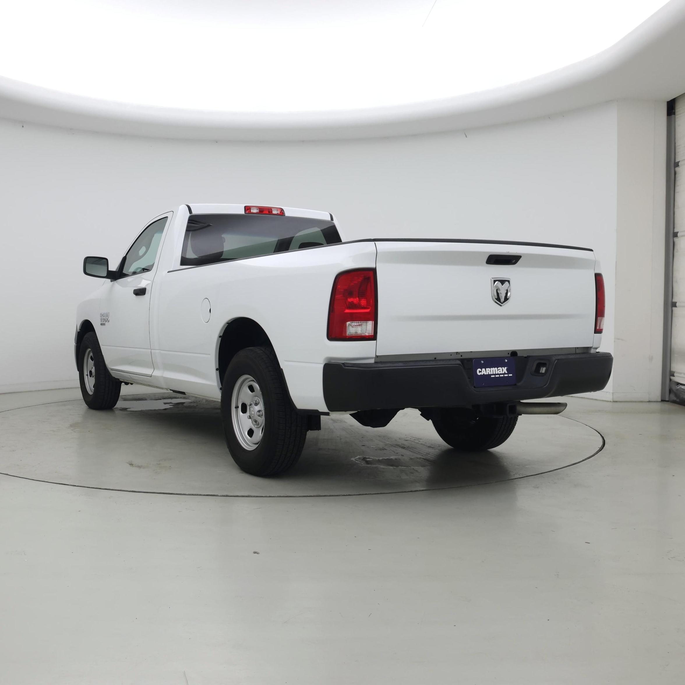 Thumbnail: 2023 RAM 1500 Classic - 2