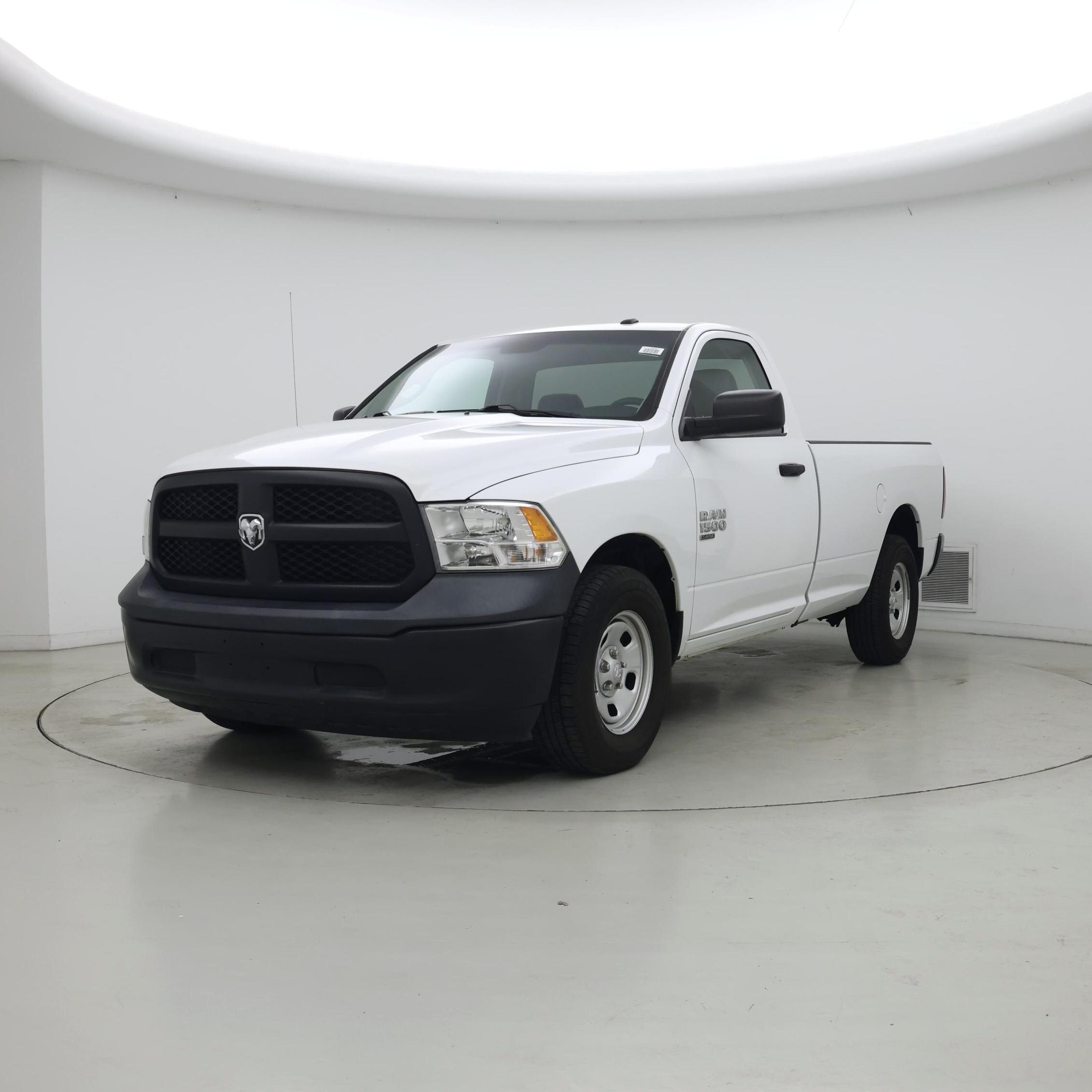 Thumbnail: 2023 RAM 1500 Classic - 4