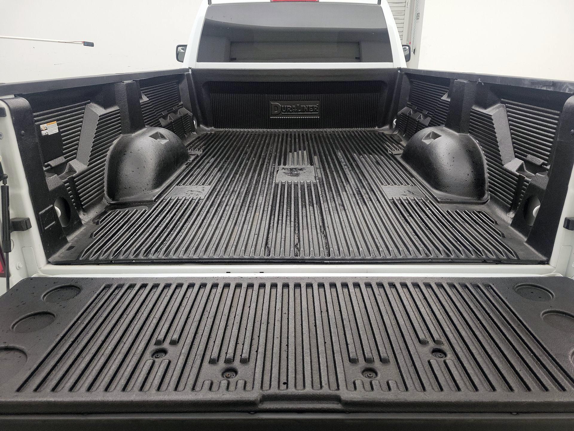 Thumbnail: 2023 RAM 1500 Classic - 19