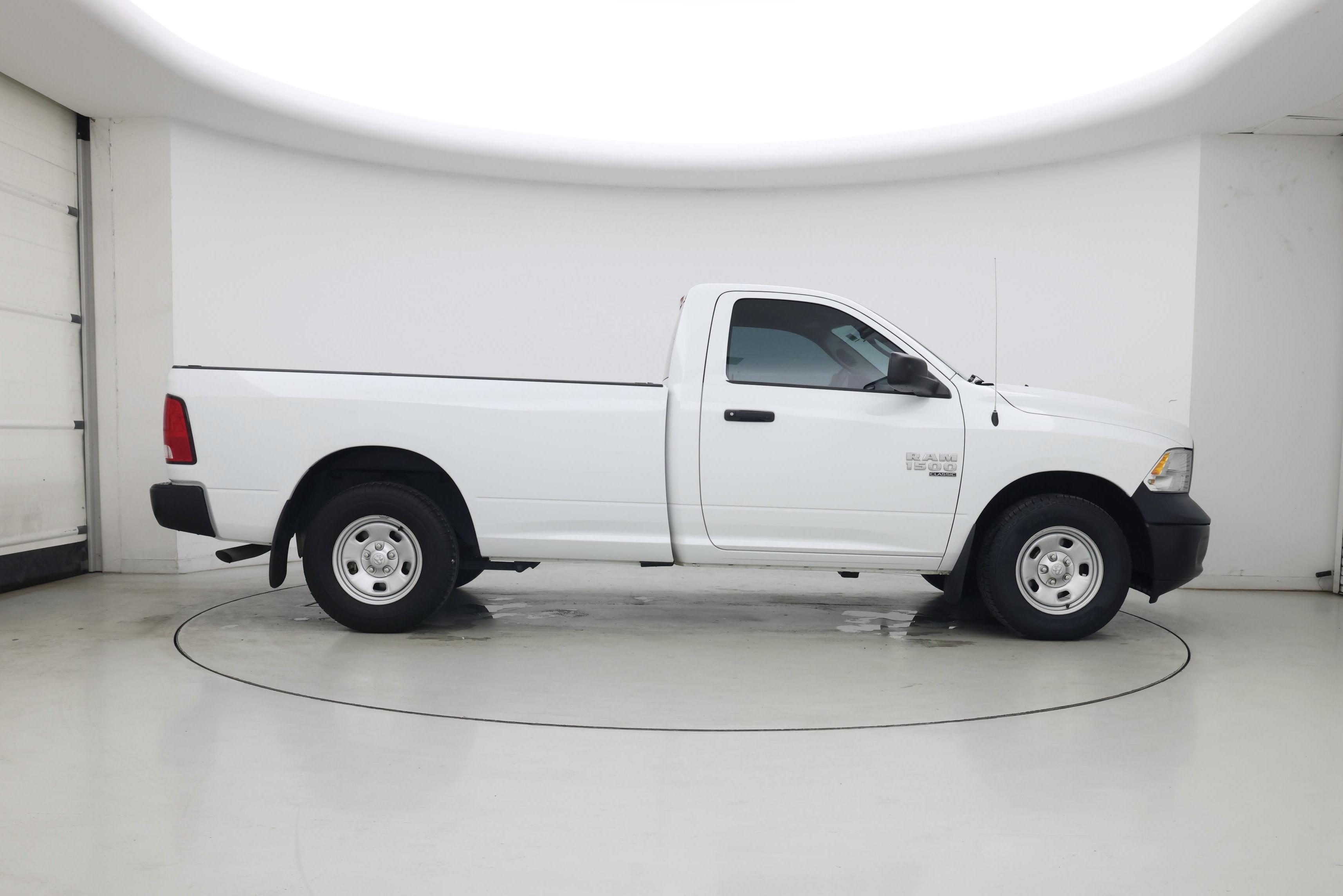 Thumbnail: 2023 RAM 1500 Classic - 7
