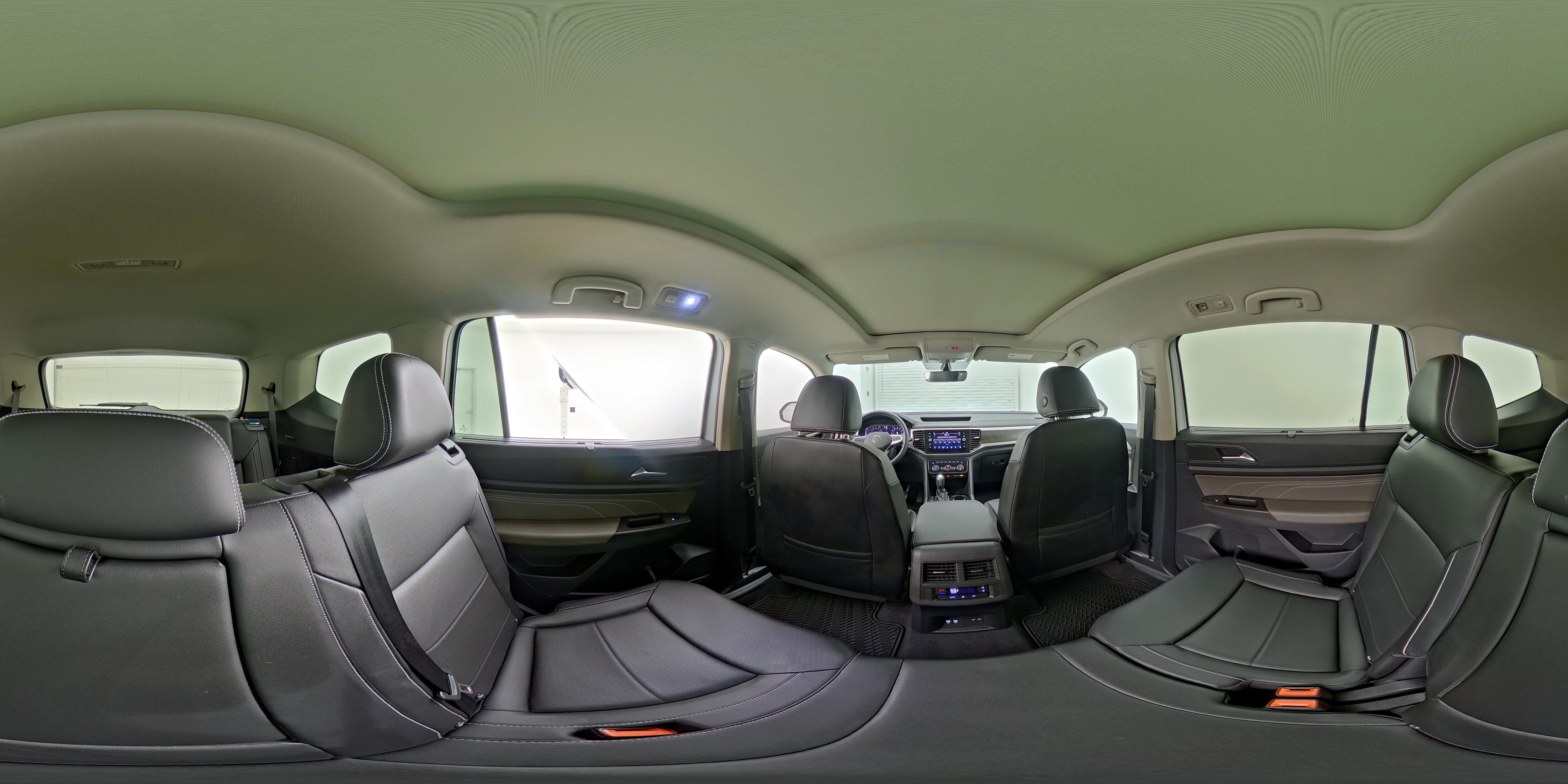 2022 Volkswagen Atlas SE w/Tech - Photo 28