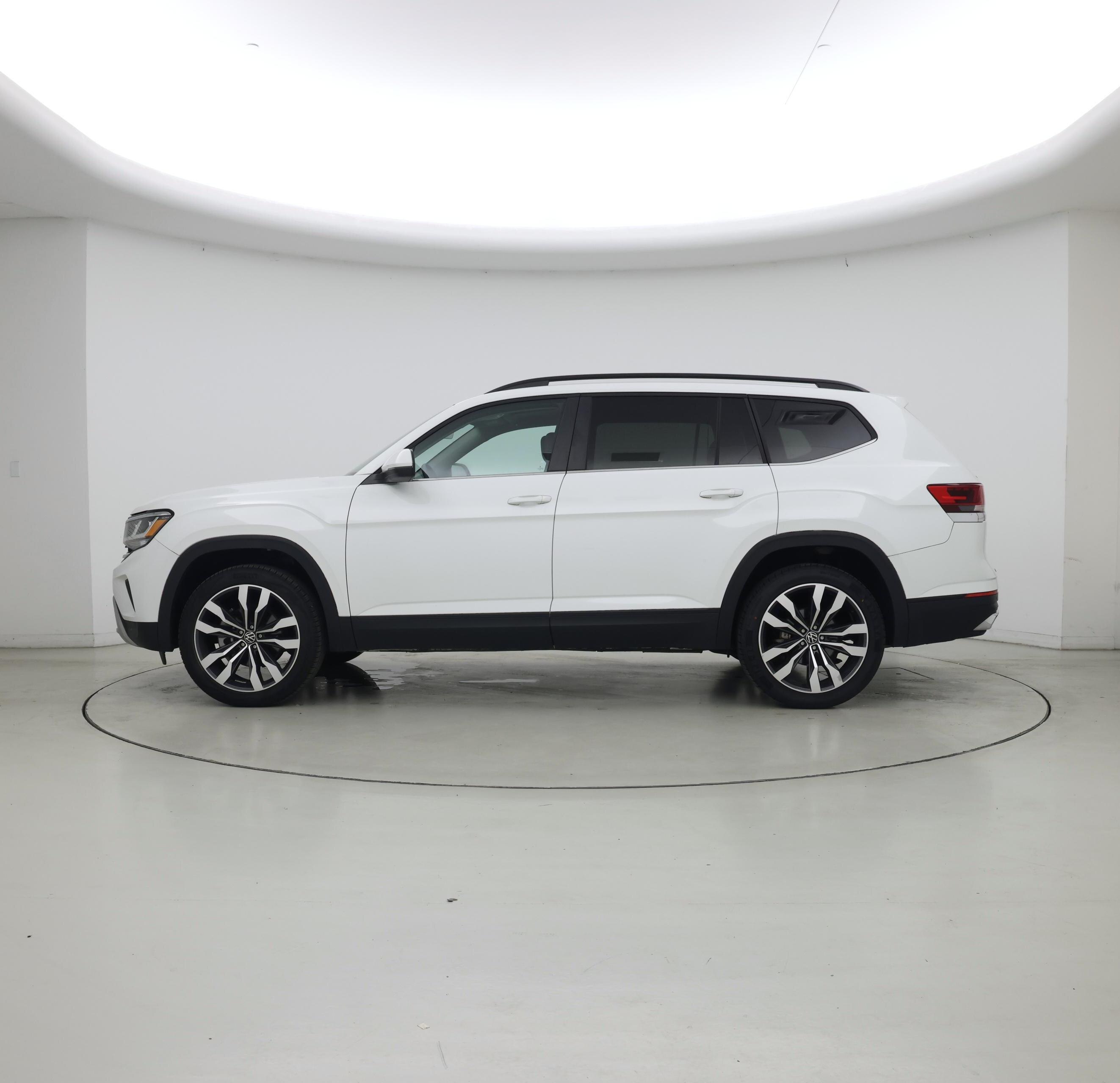 Thumbnail: 2022 Volkswagen Atlas - 3