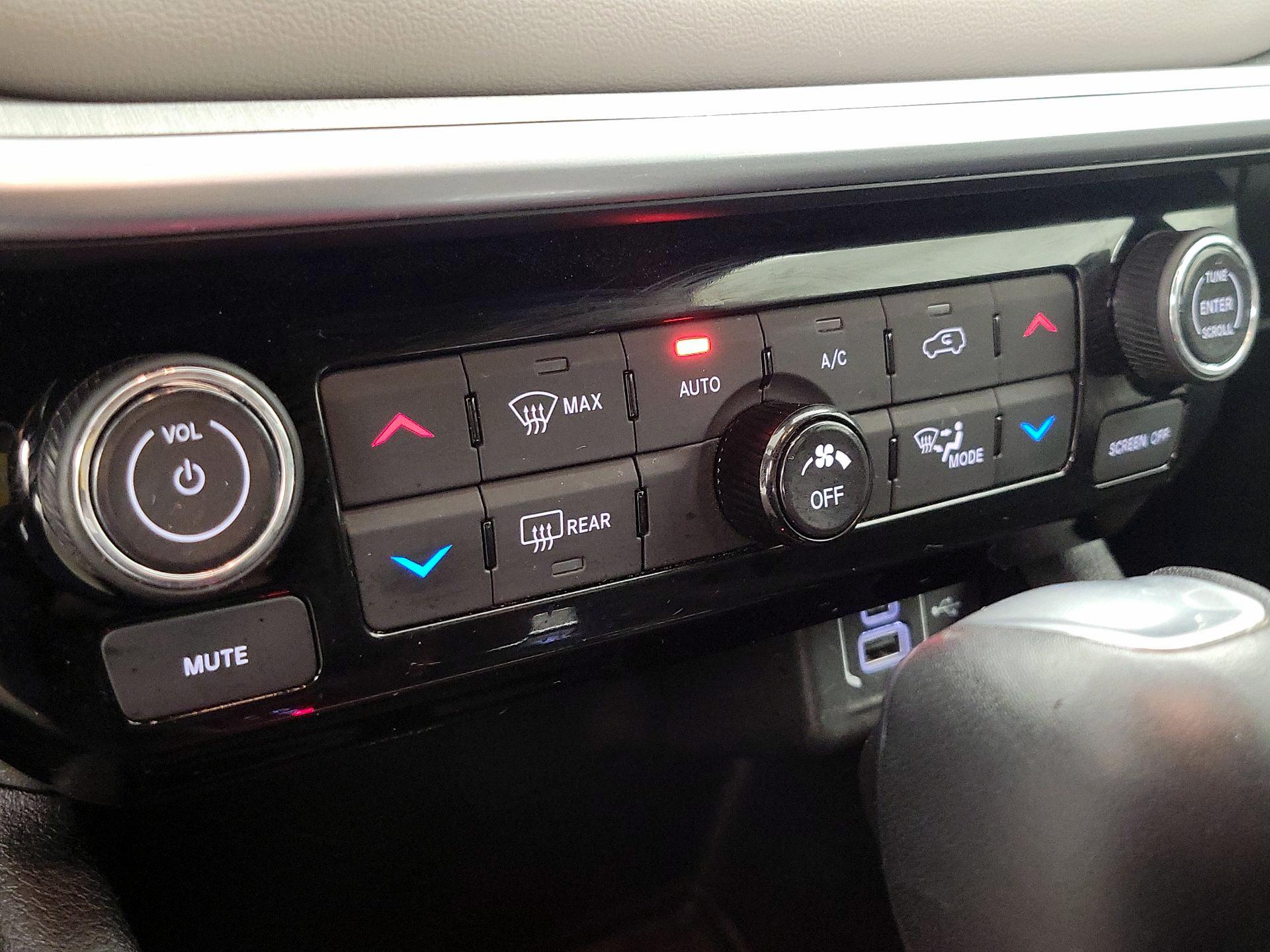 Thumbnail: 2025 Jeep Compass - 16