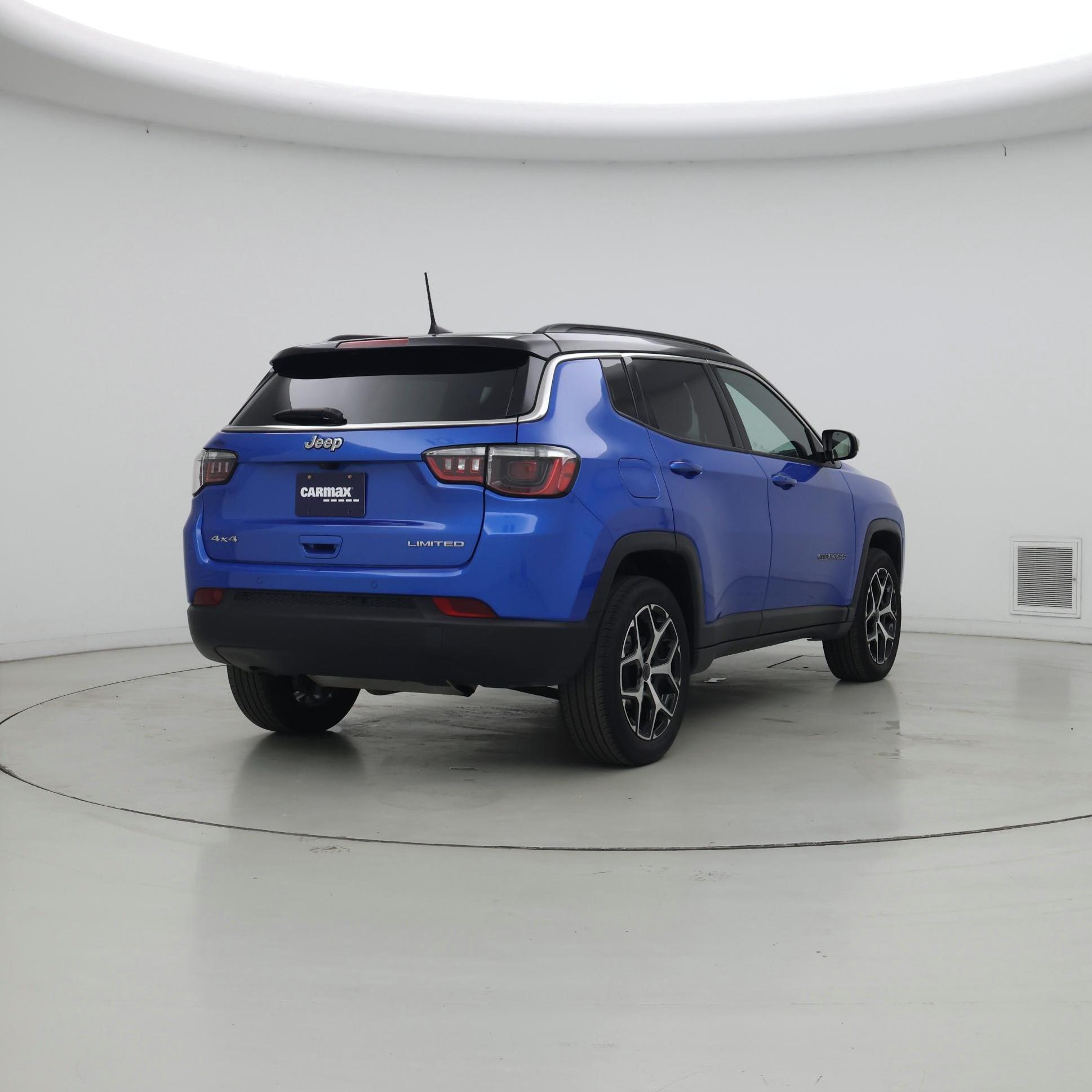 Thumbnail: 2025 Jeep Compass - 8
