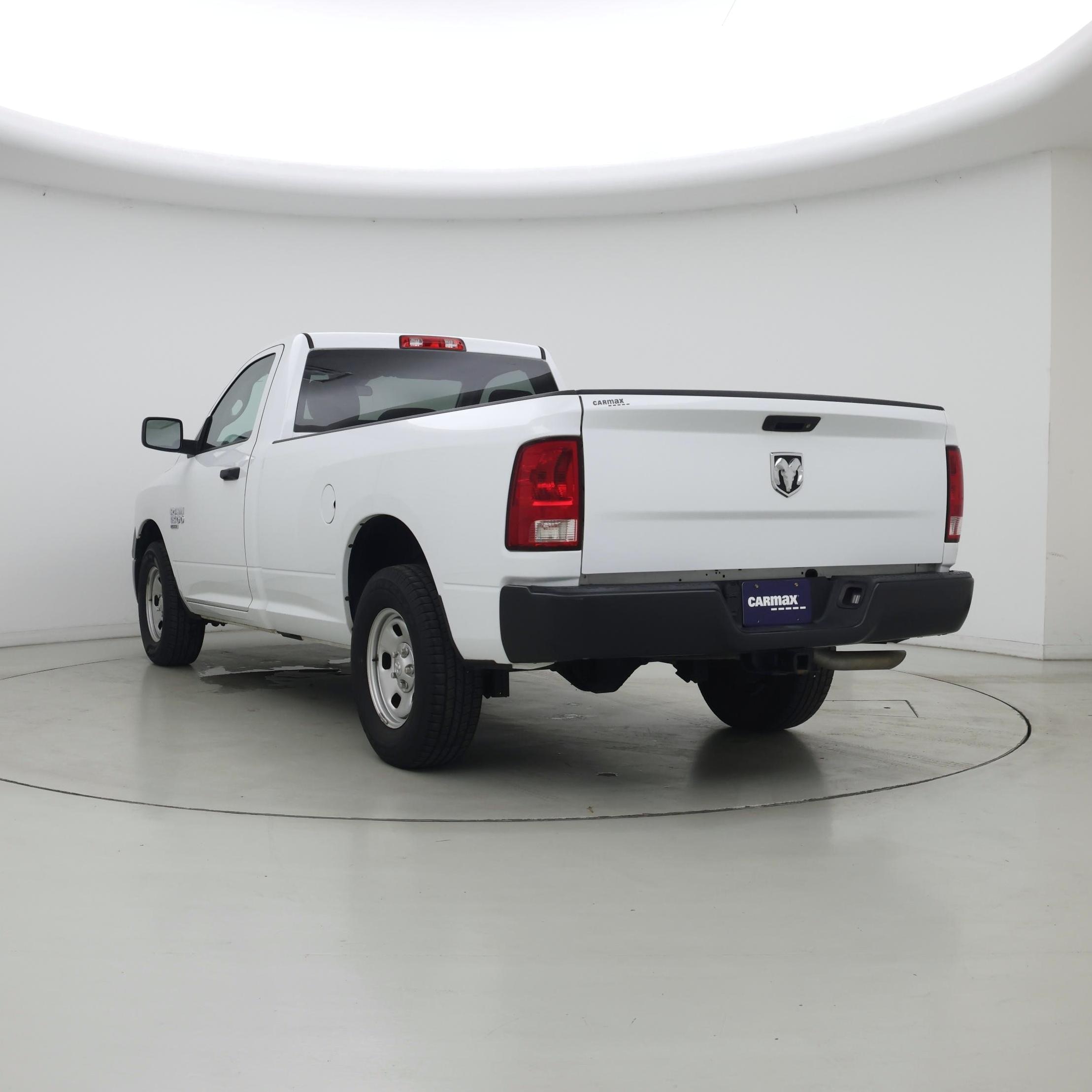Thumbnail: 2023 RAM 1500 Classic - 2