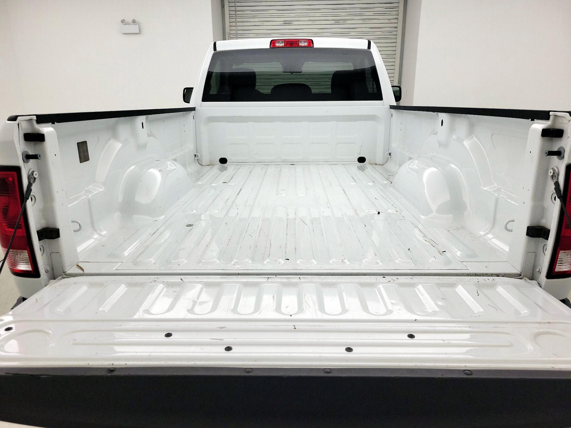 Thumbnail: 2023 RAM 1500 Classic - 20