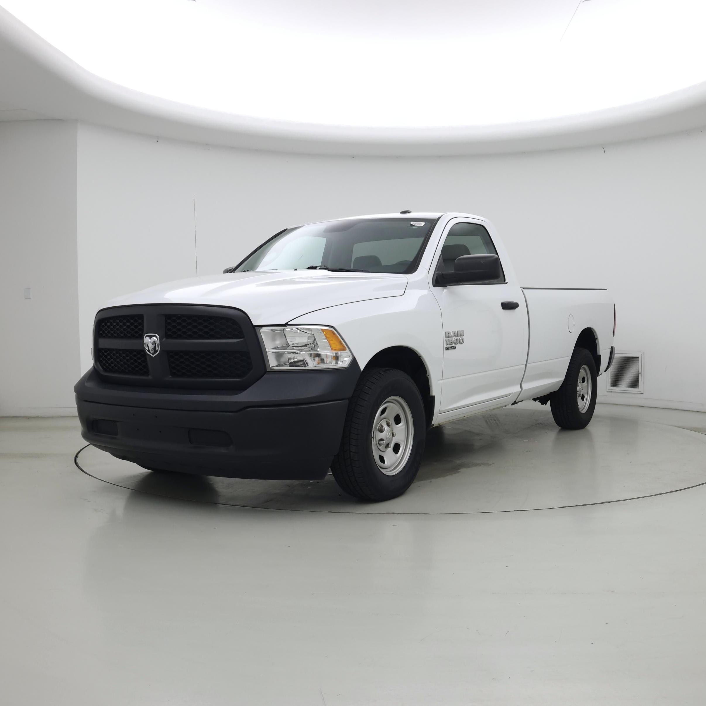 Thumbnail: 2023 RAM 1500 Classic - 4