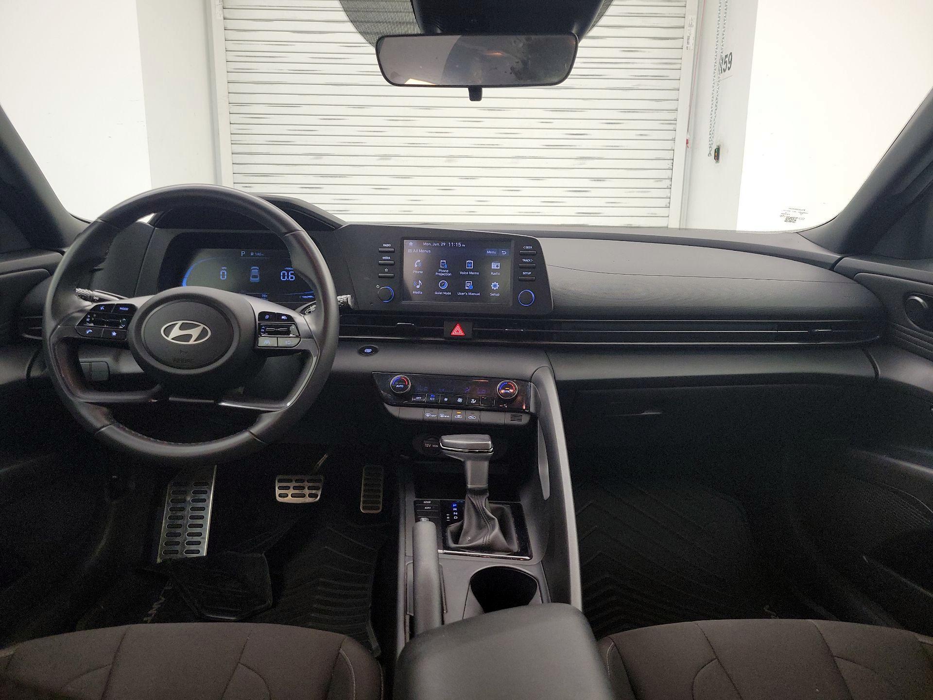 Thumbnail: 2025 Hyundai Elantra - 9