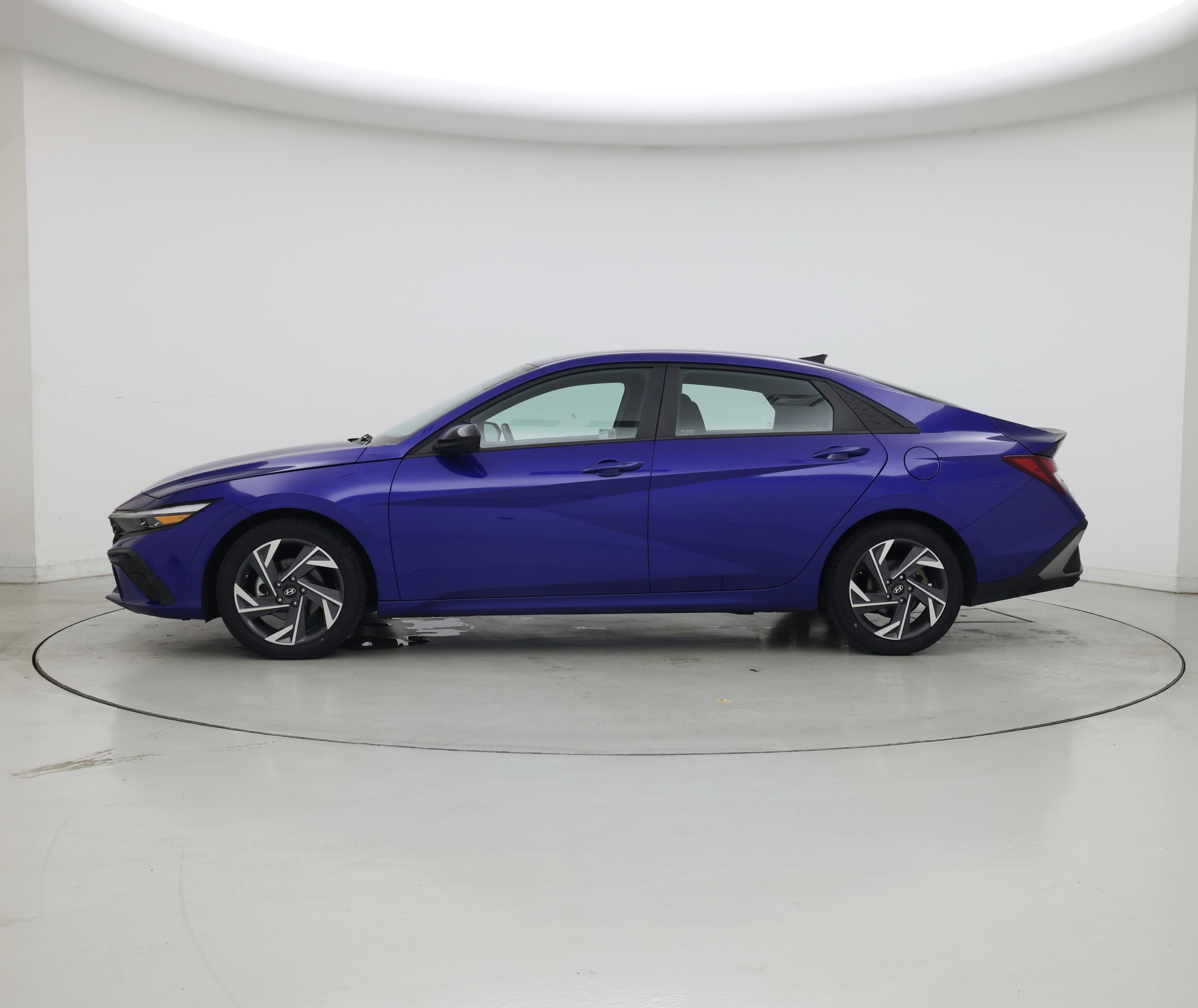 Thumbnail: 2025 Hyundai Elantra - 3