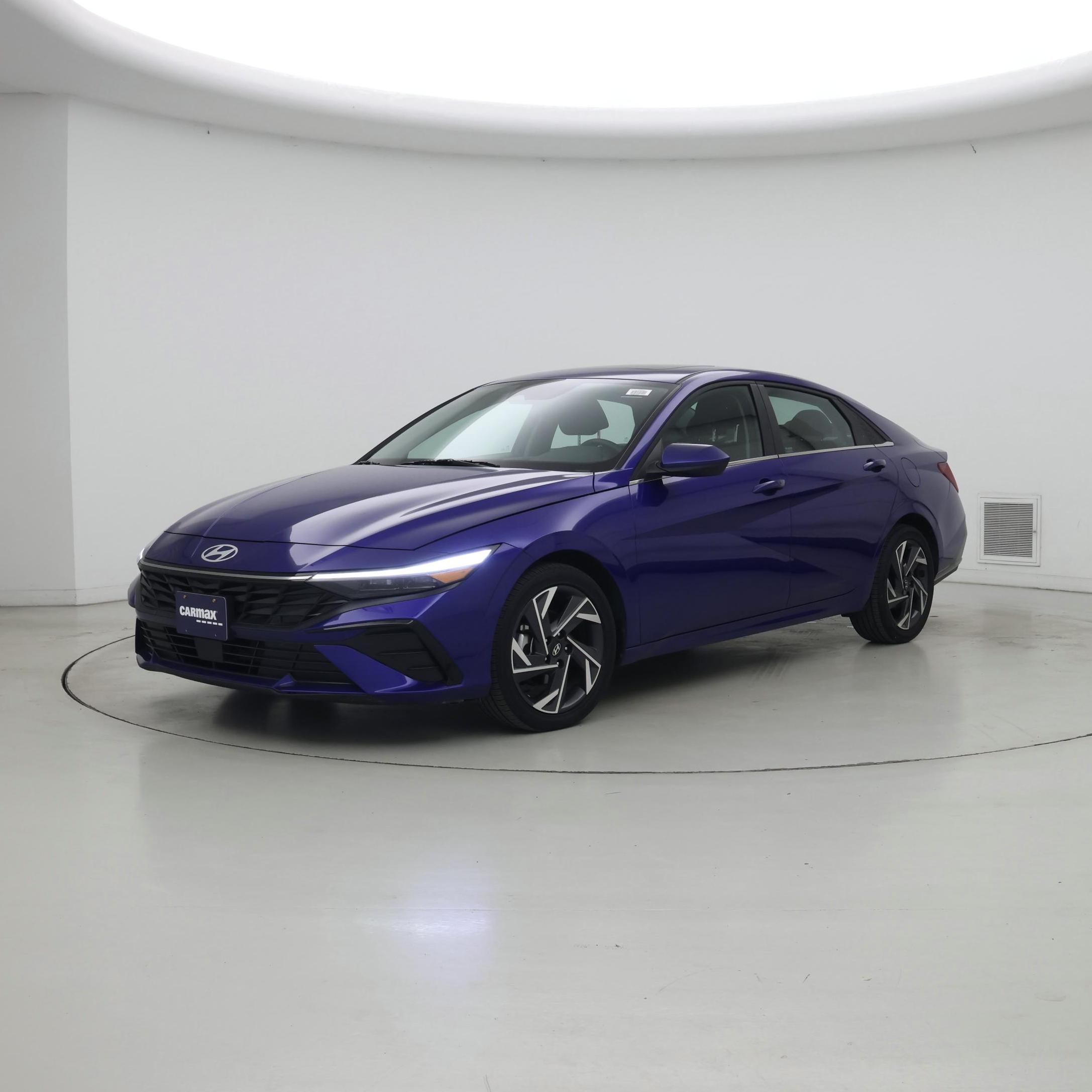 Thumbnail: 2025 Hyundai Elantra - 4