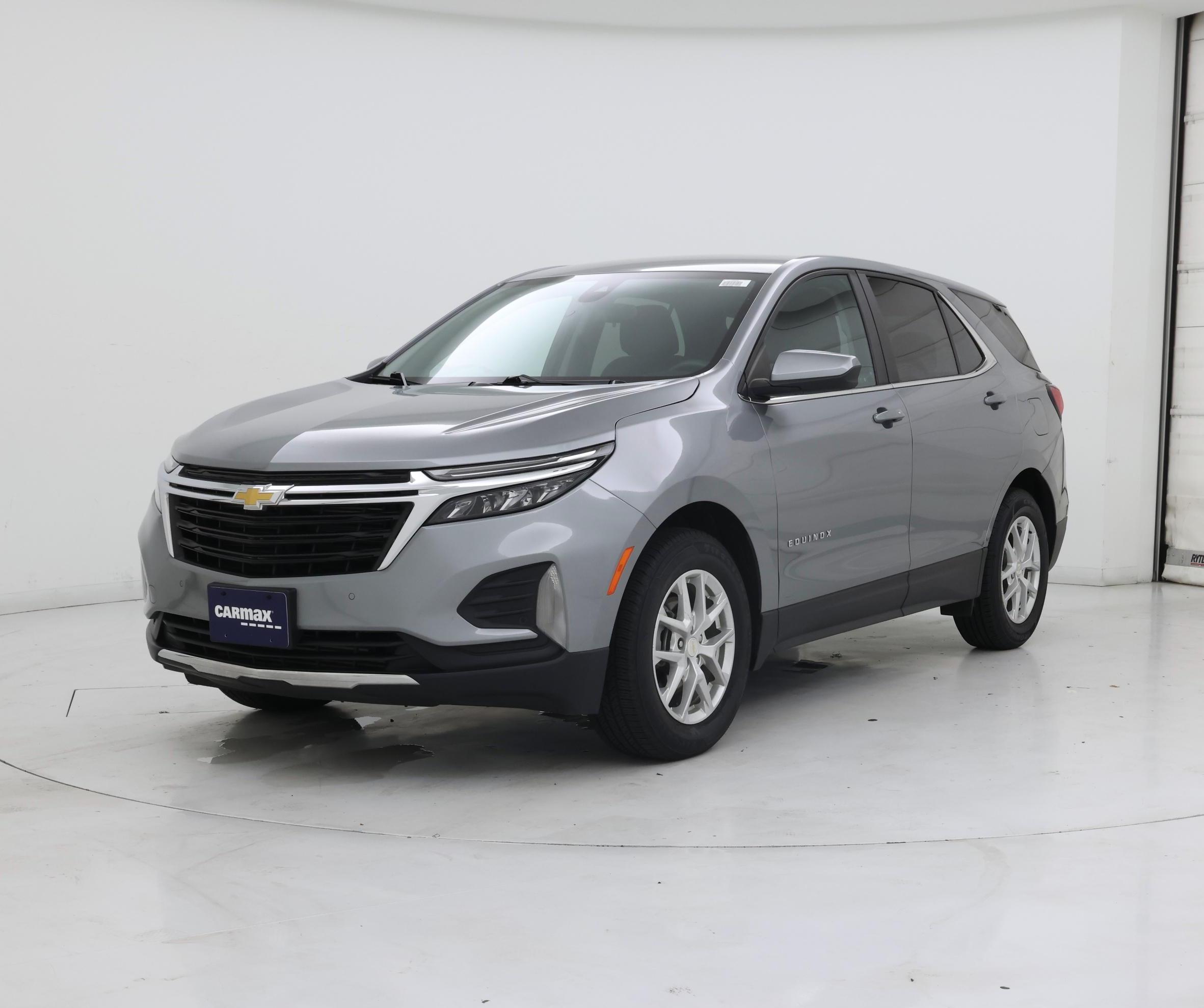 Thumbnail: 2023 Chevrolet Equinox - 4