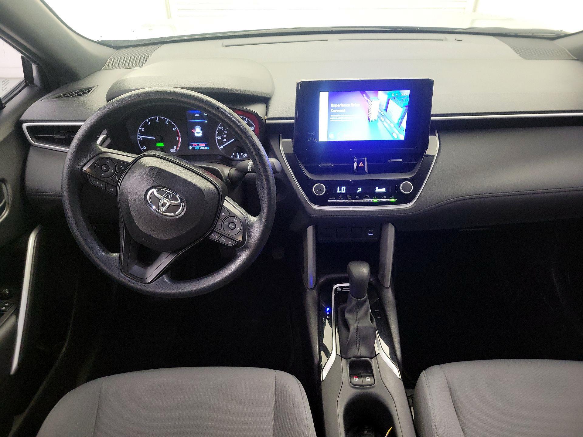 Thumbnail: 2025 Toyota Corolla Cross - 9