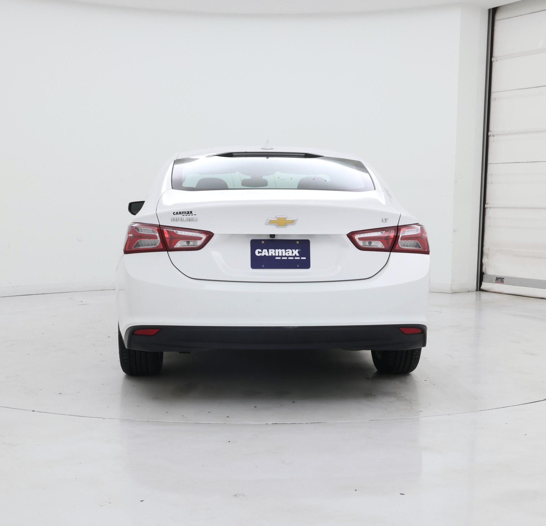 Thumbnail: 2022 Chevrolet Malibu - 6