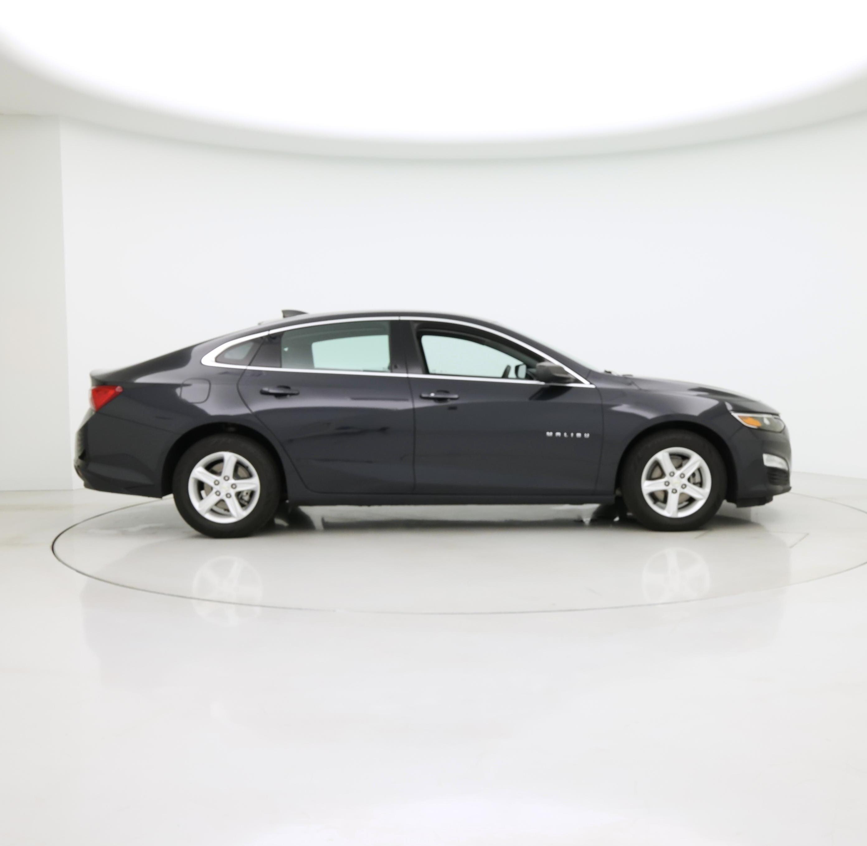 Thumbnail: 2023 Chevrolet Malibu - 7