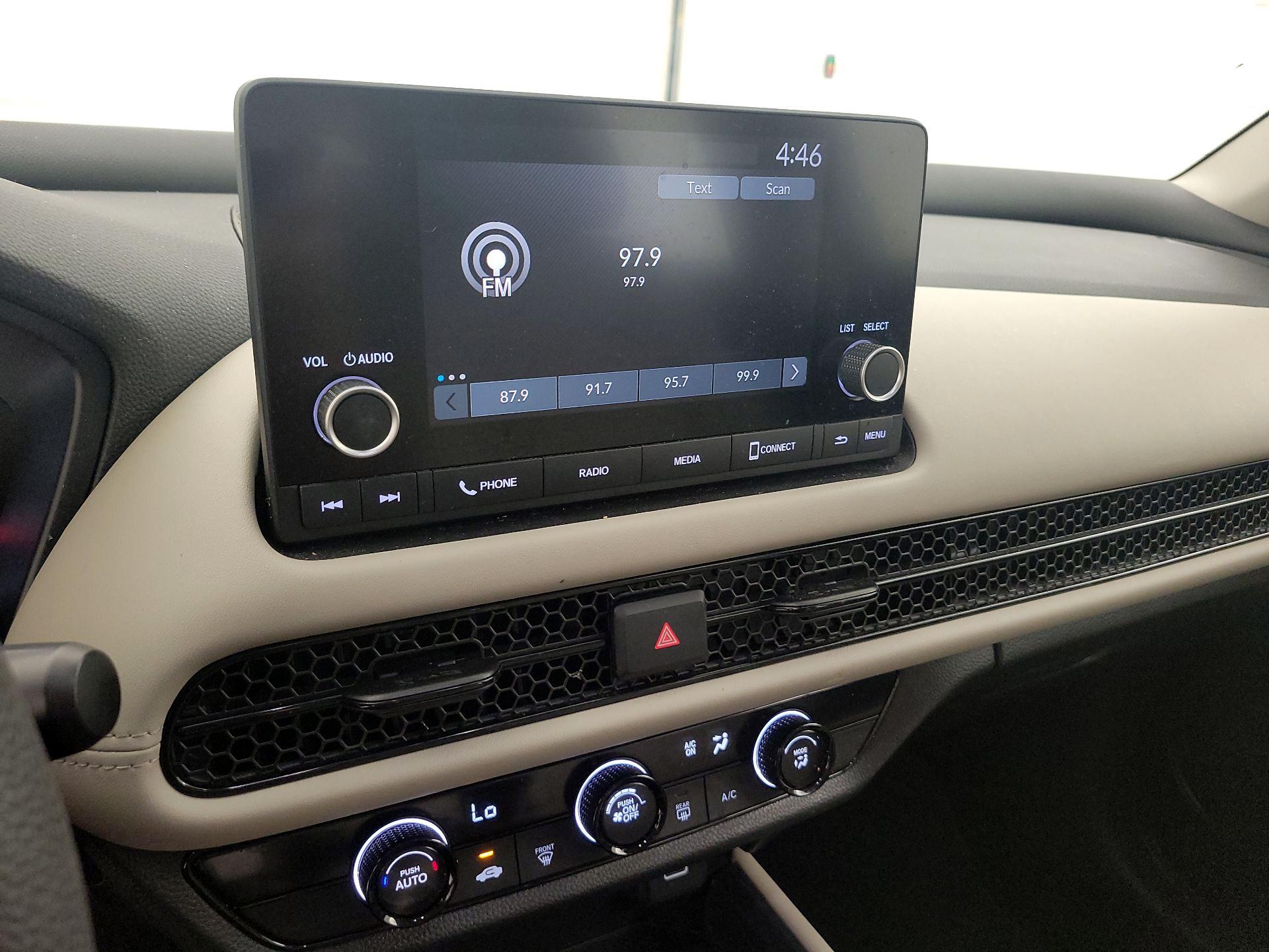 Thumbnail: 2025 Honda HR-V - 15